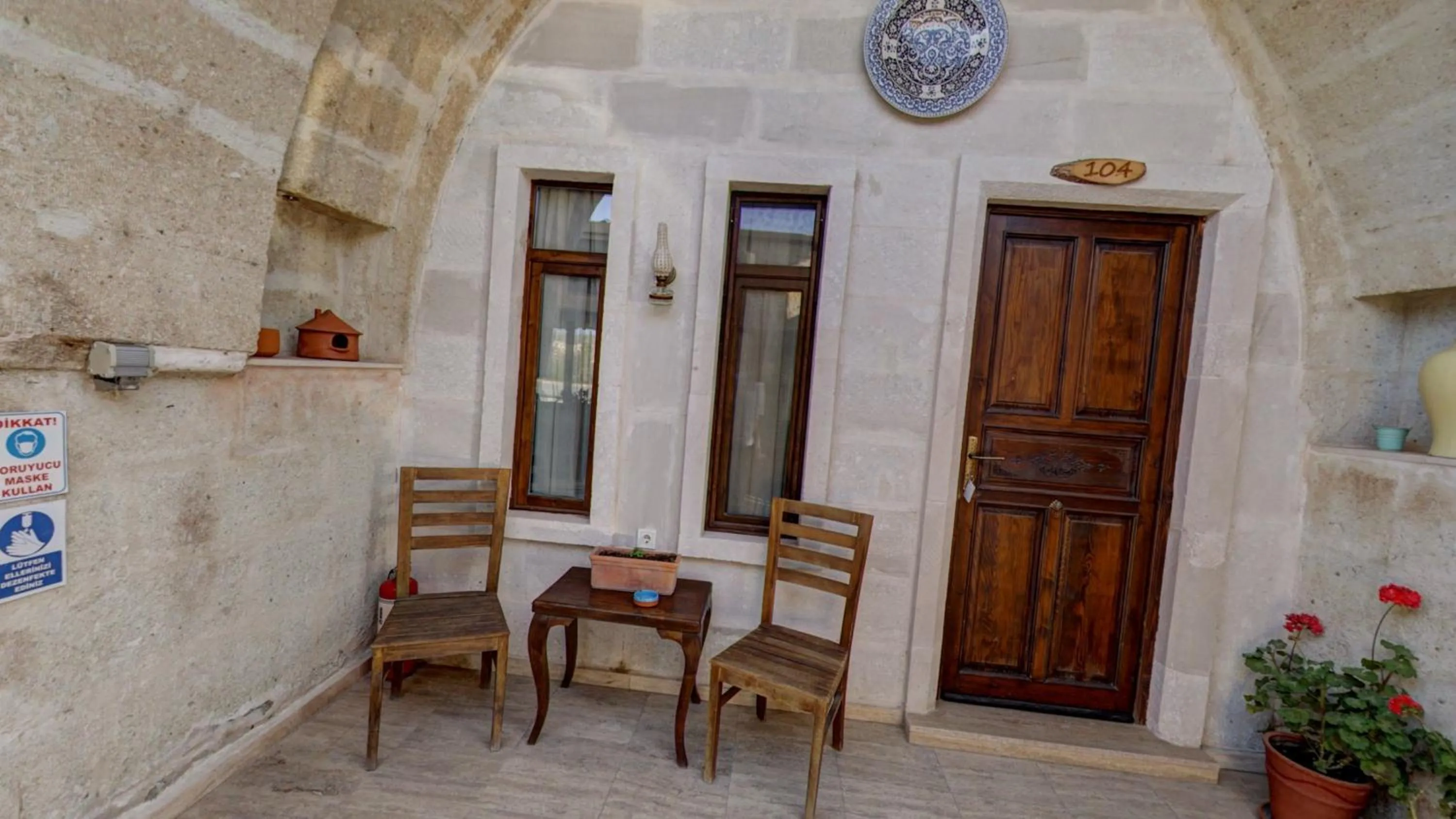 Facade/entrance in Hikmet's House