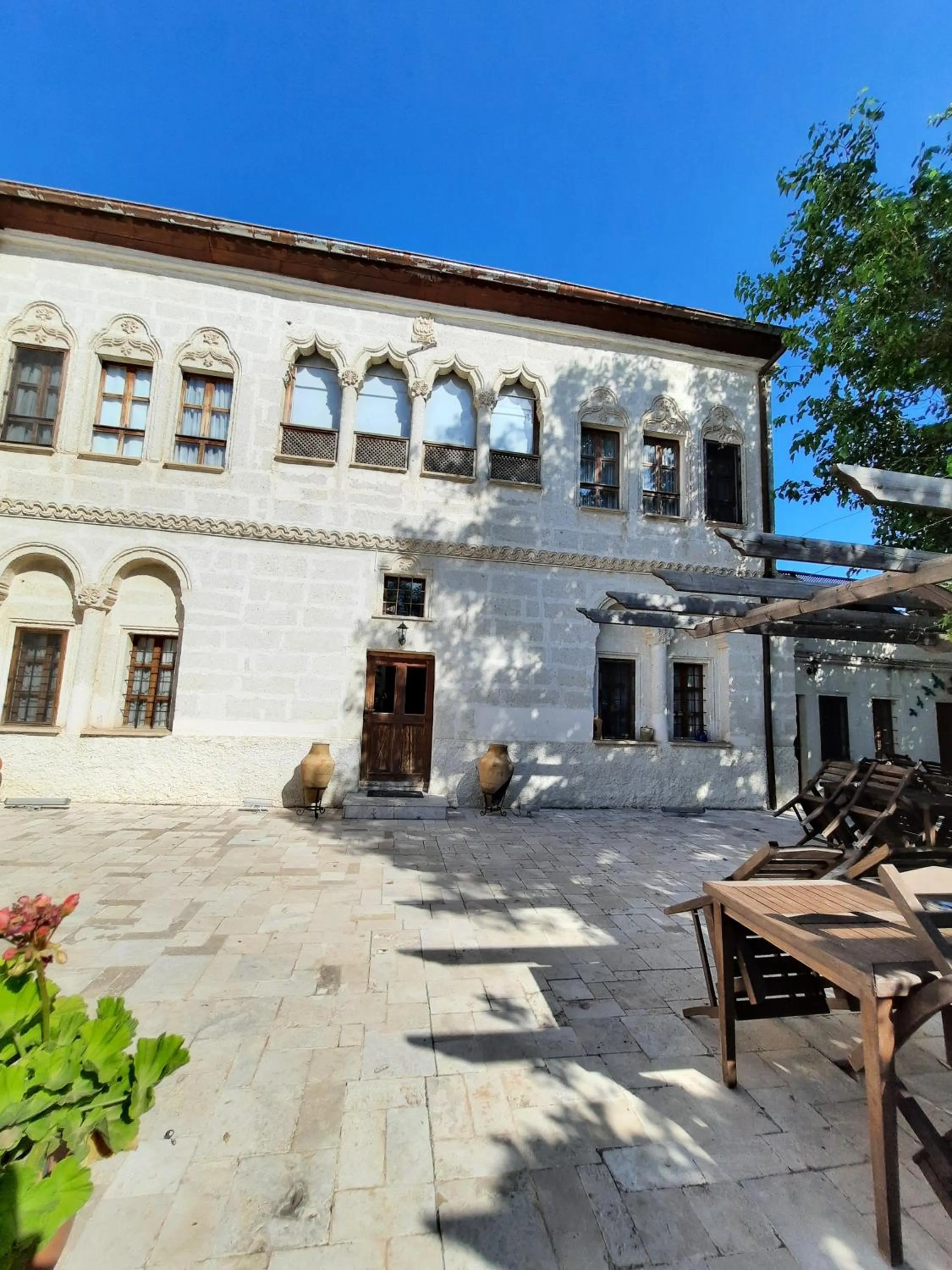 Property building in Hikmet's House