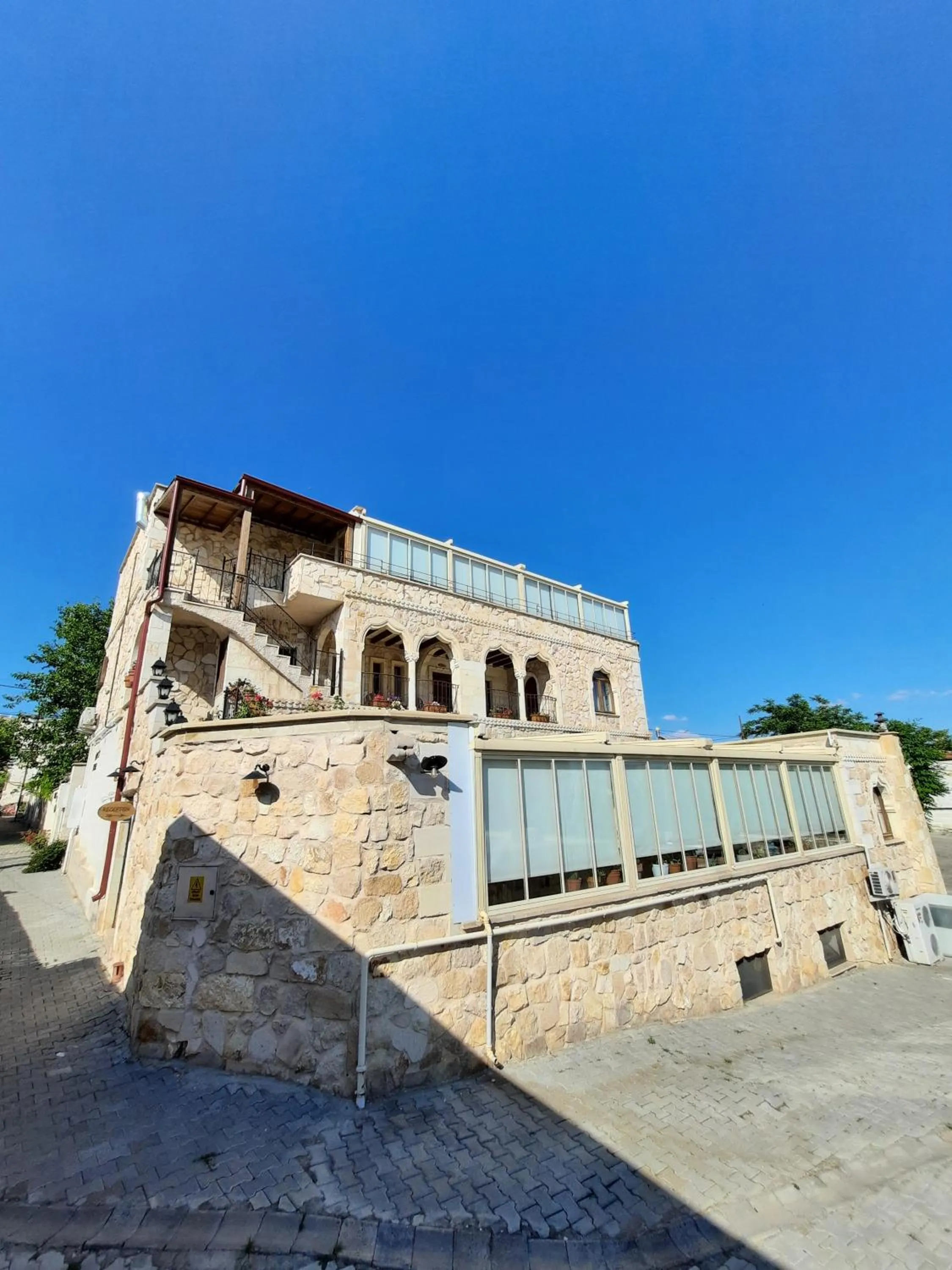 Property building in Hikmet's House