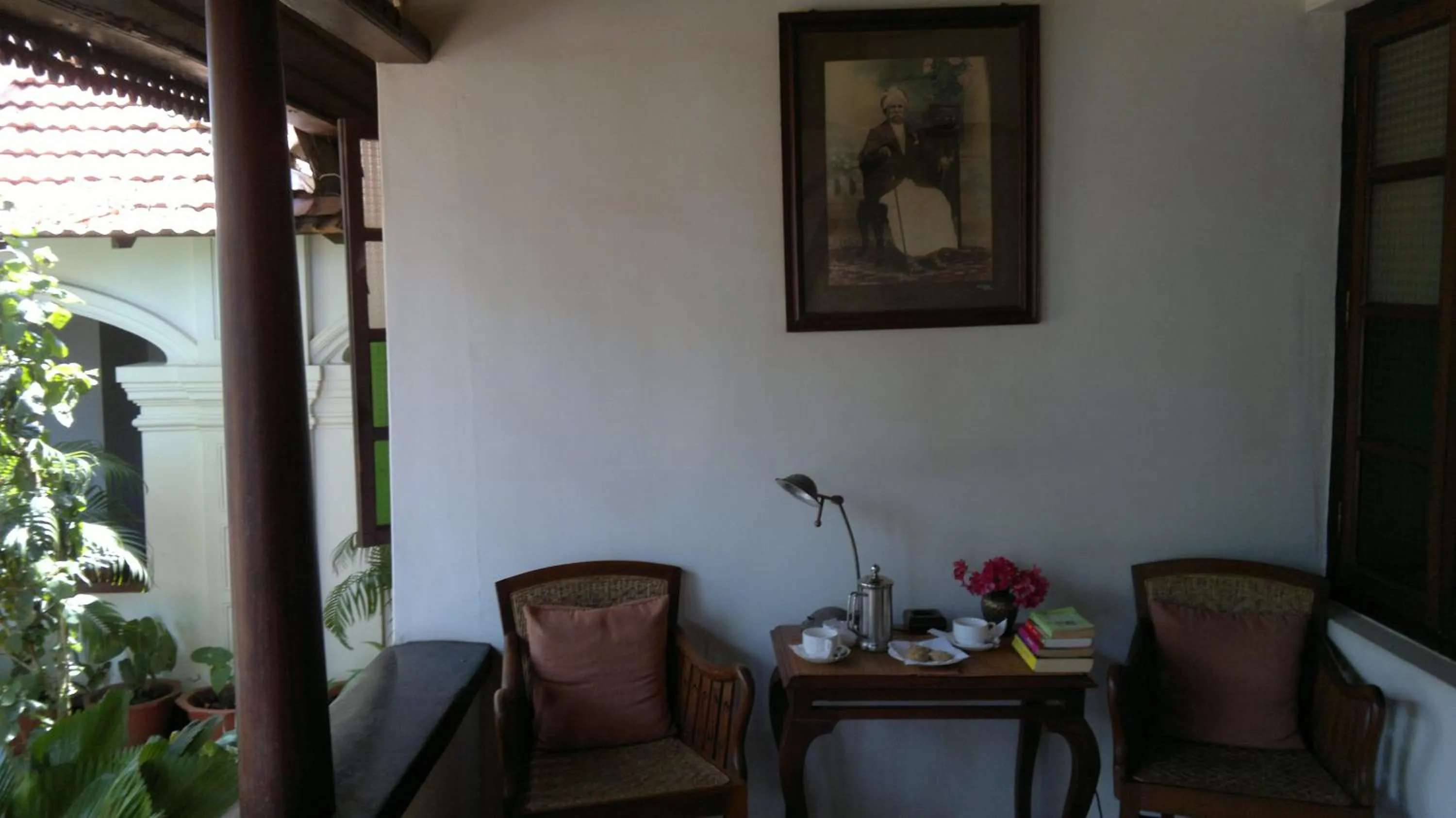 Drinks in Raheem Residency