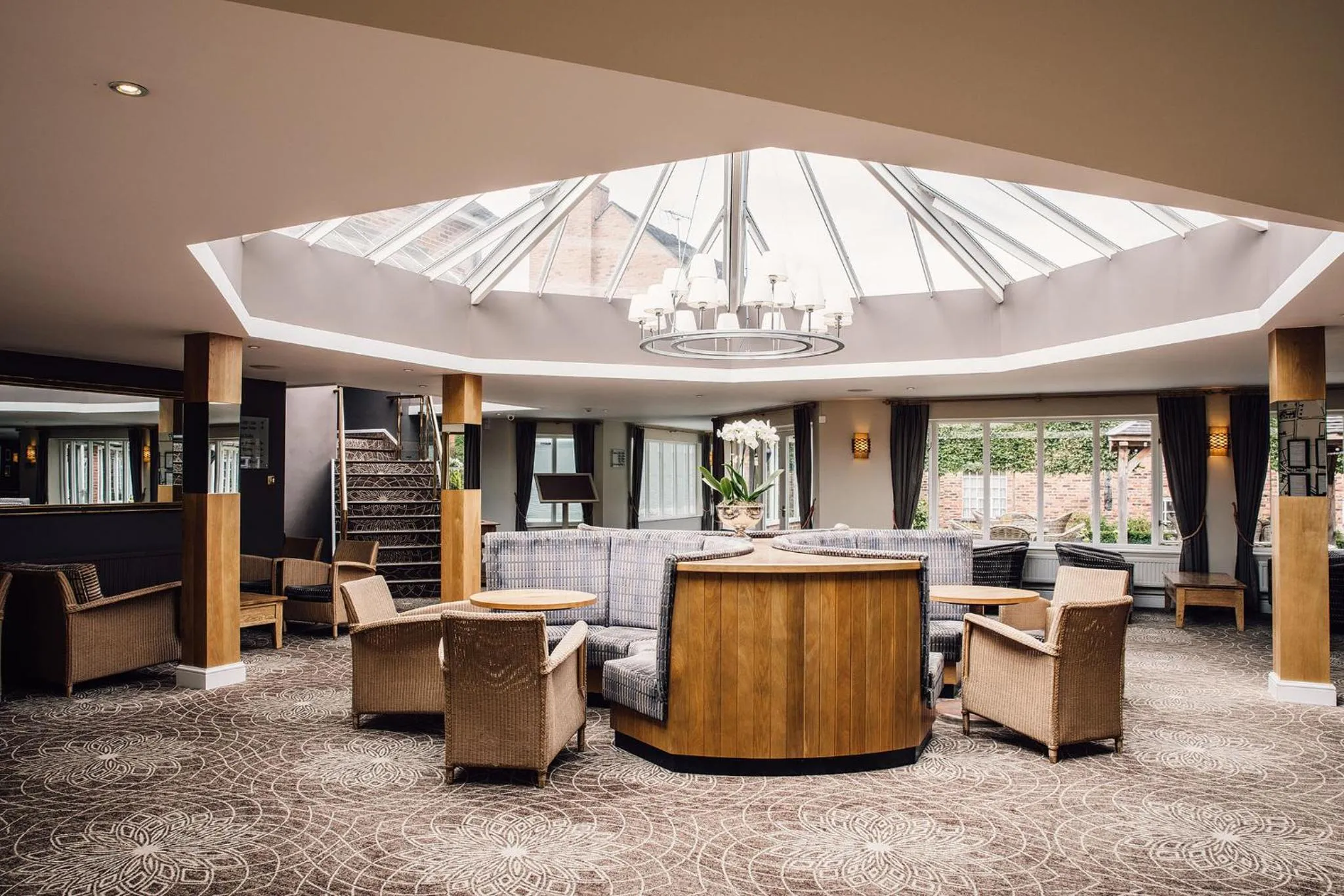 Lobby or reception in Manor House Hotel & Spa, Alsager