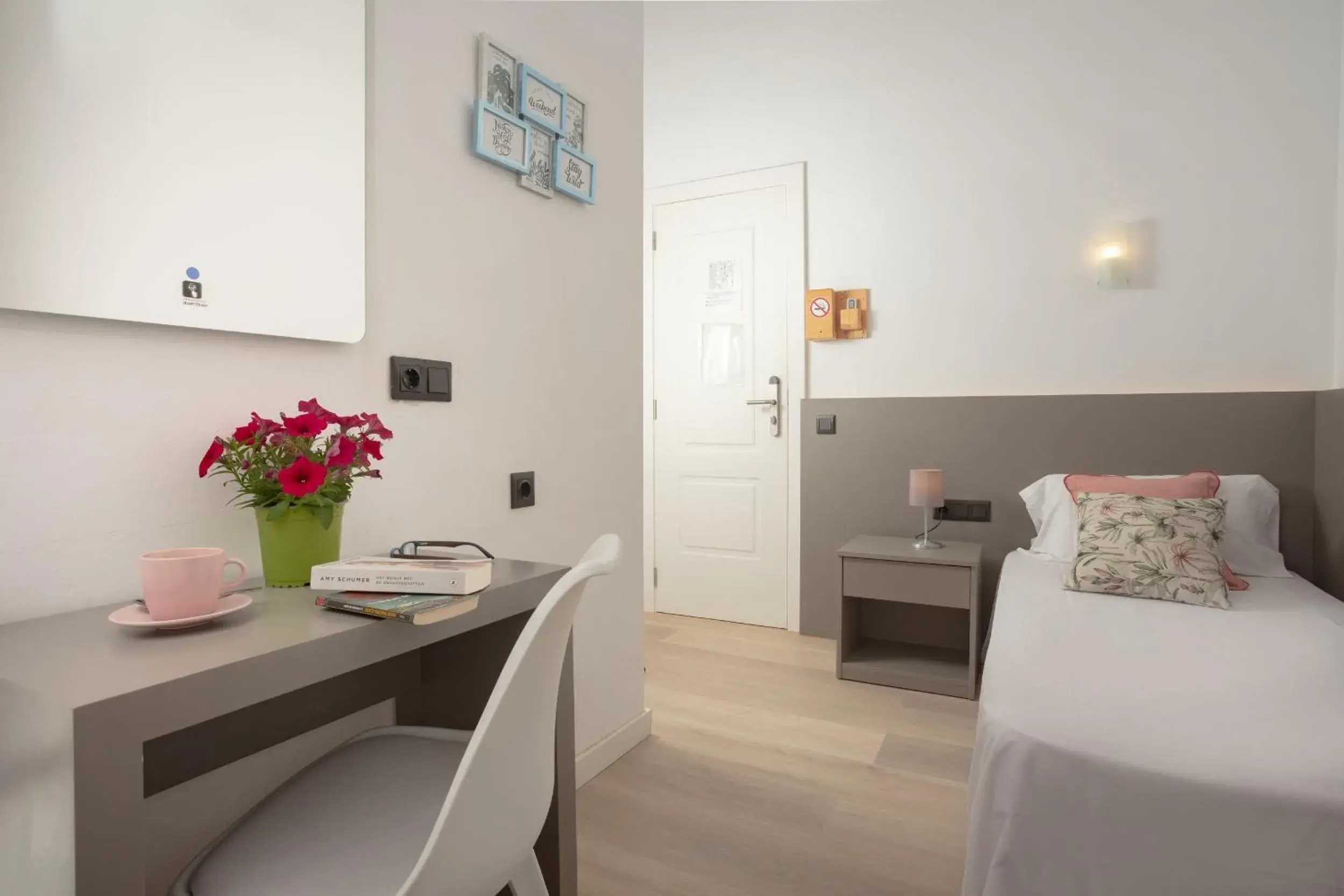 Single Room in Antonios Hostal Single Room in Antonios Hostal