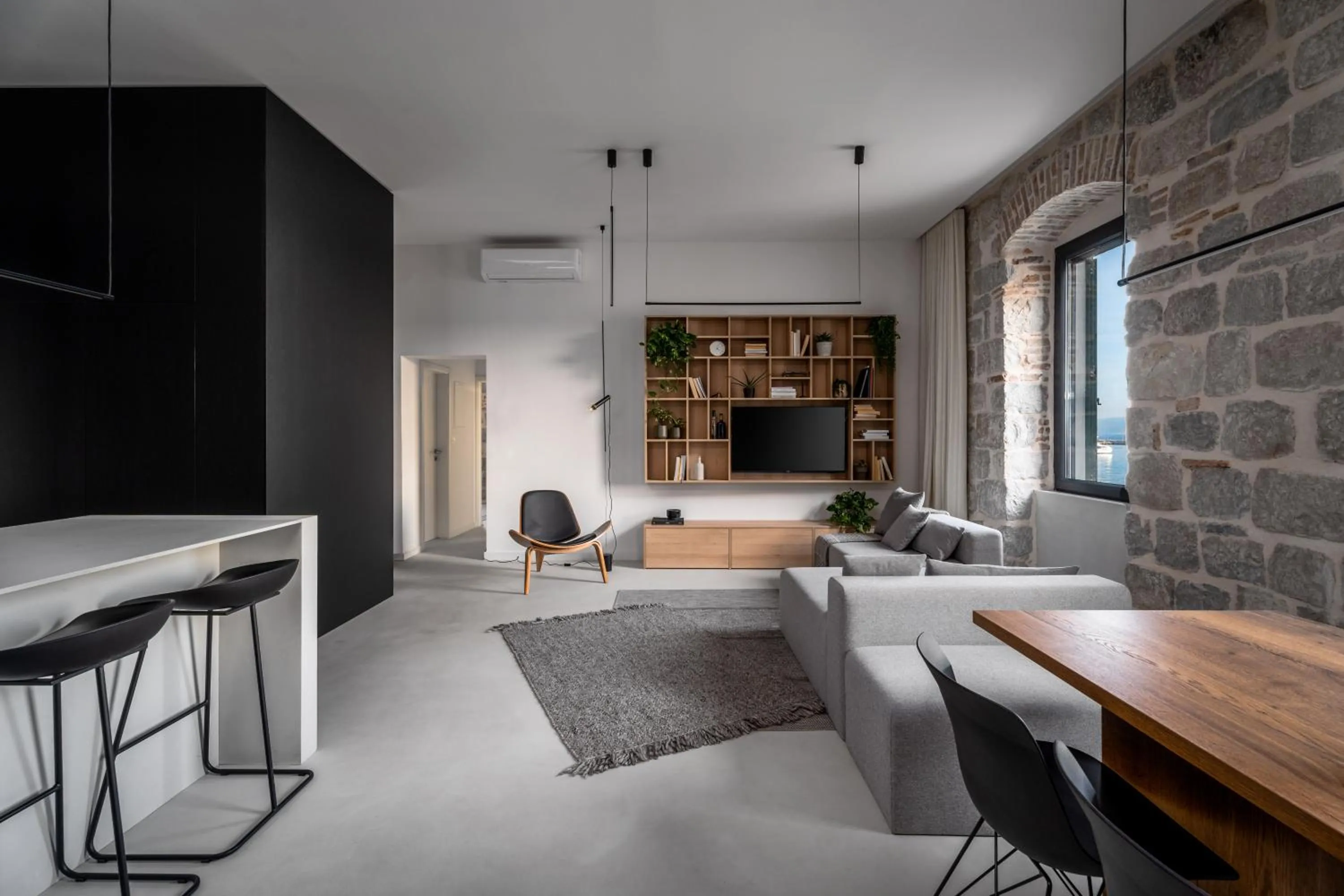 Architect's seafront flat