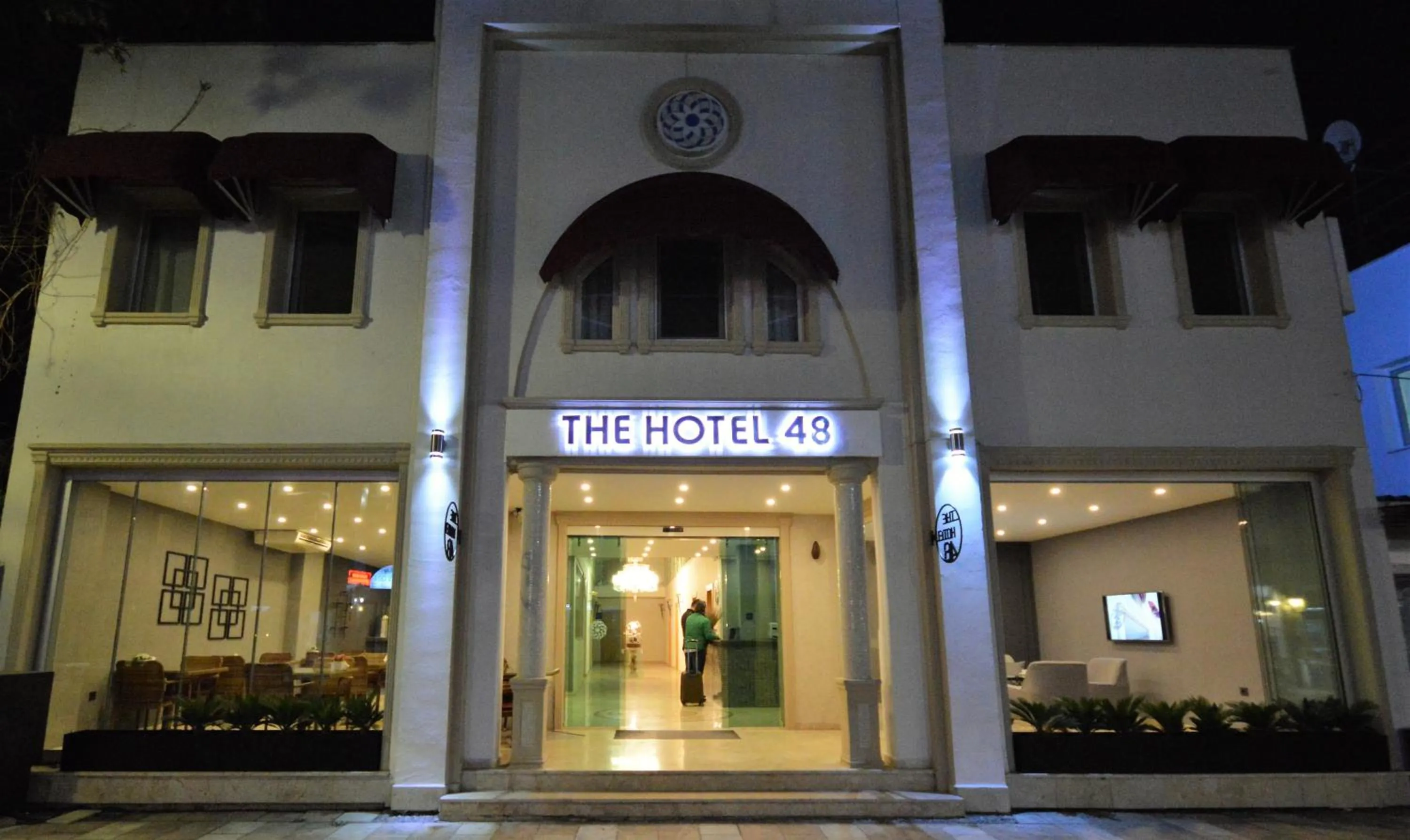 Facade/entrance in The Hotel 48