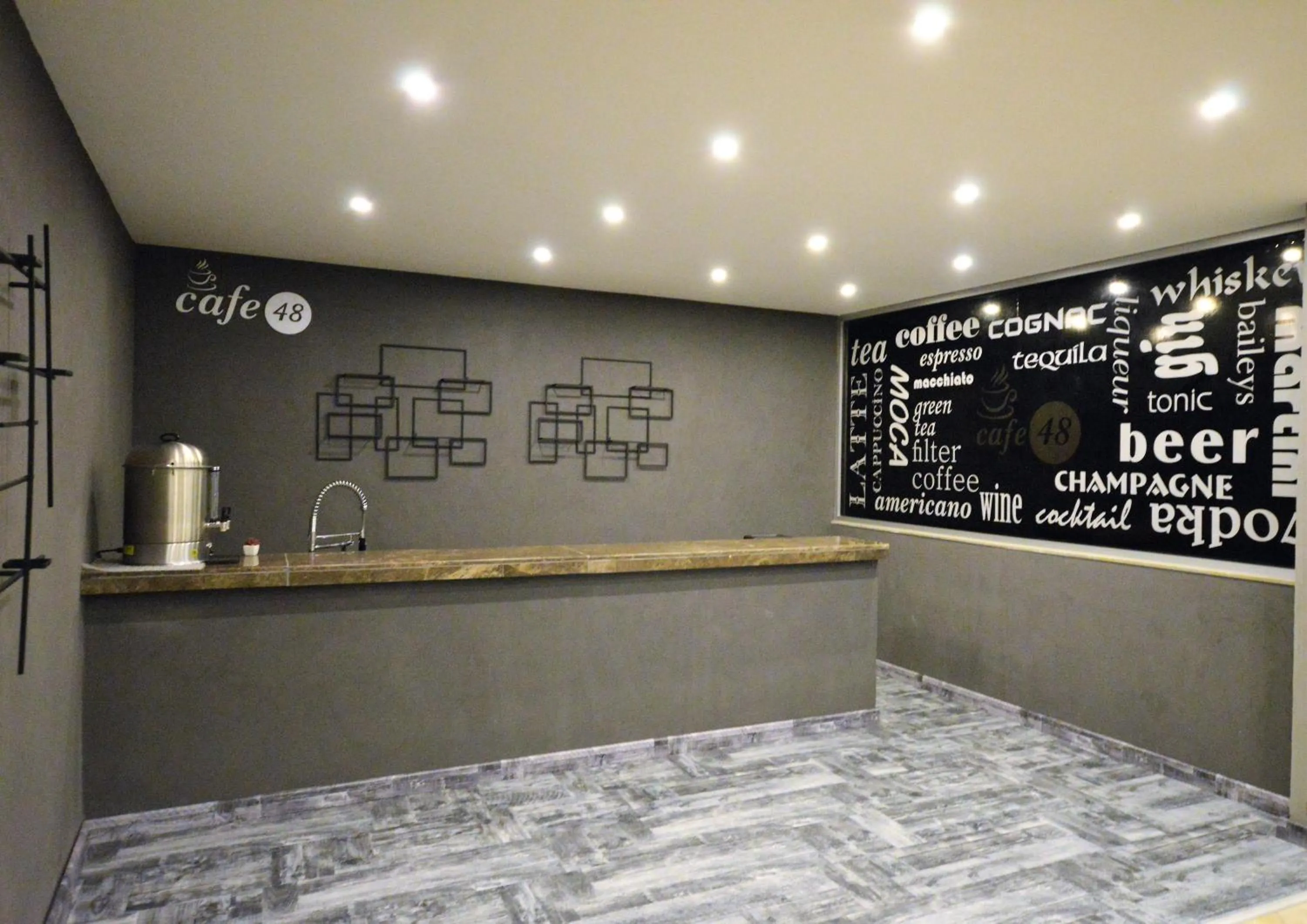 Lobby or reception in The Hotel 48