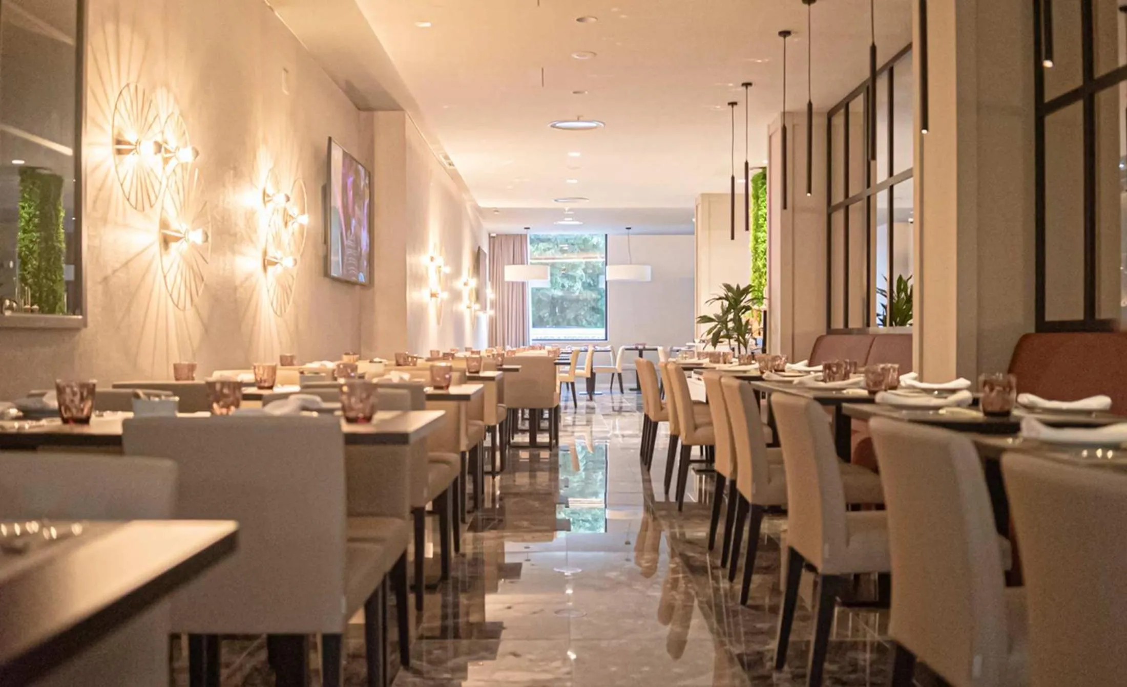 Restaurant/places to eat in MASA Hotel & Spa Campo Grande Collection