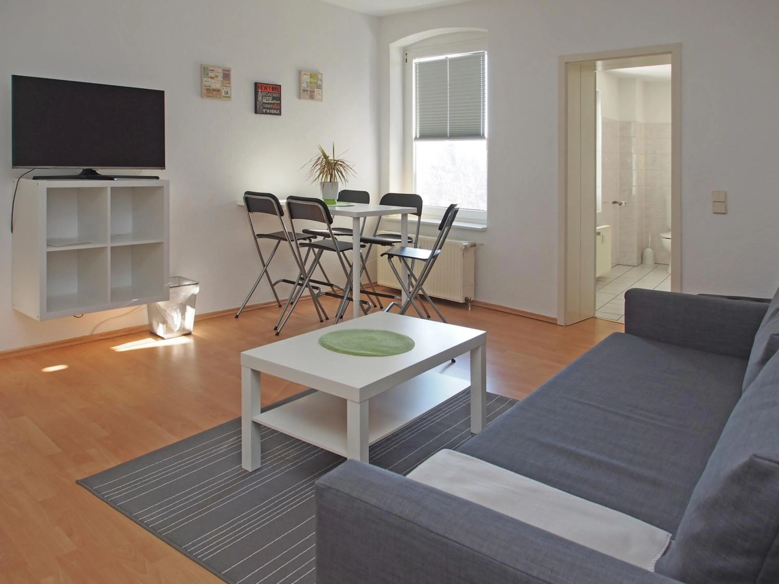 Photo of the whole room in City Hotel-Pension Brandenburg