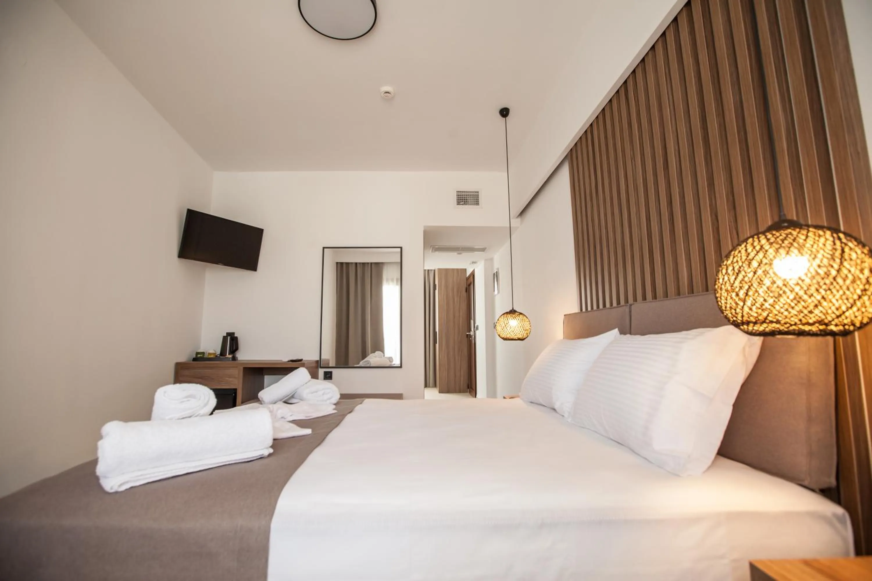 Photo of the whole room, Bed in Verano Afytos Hotel