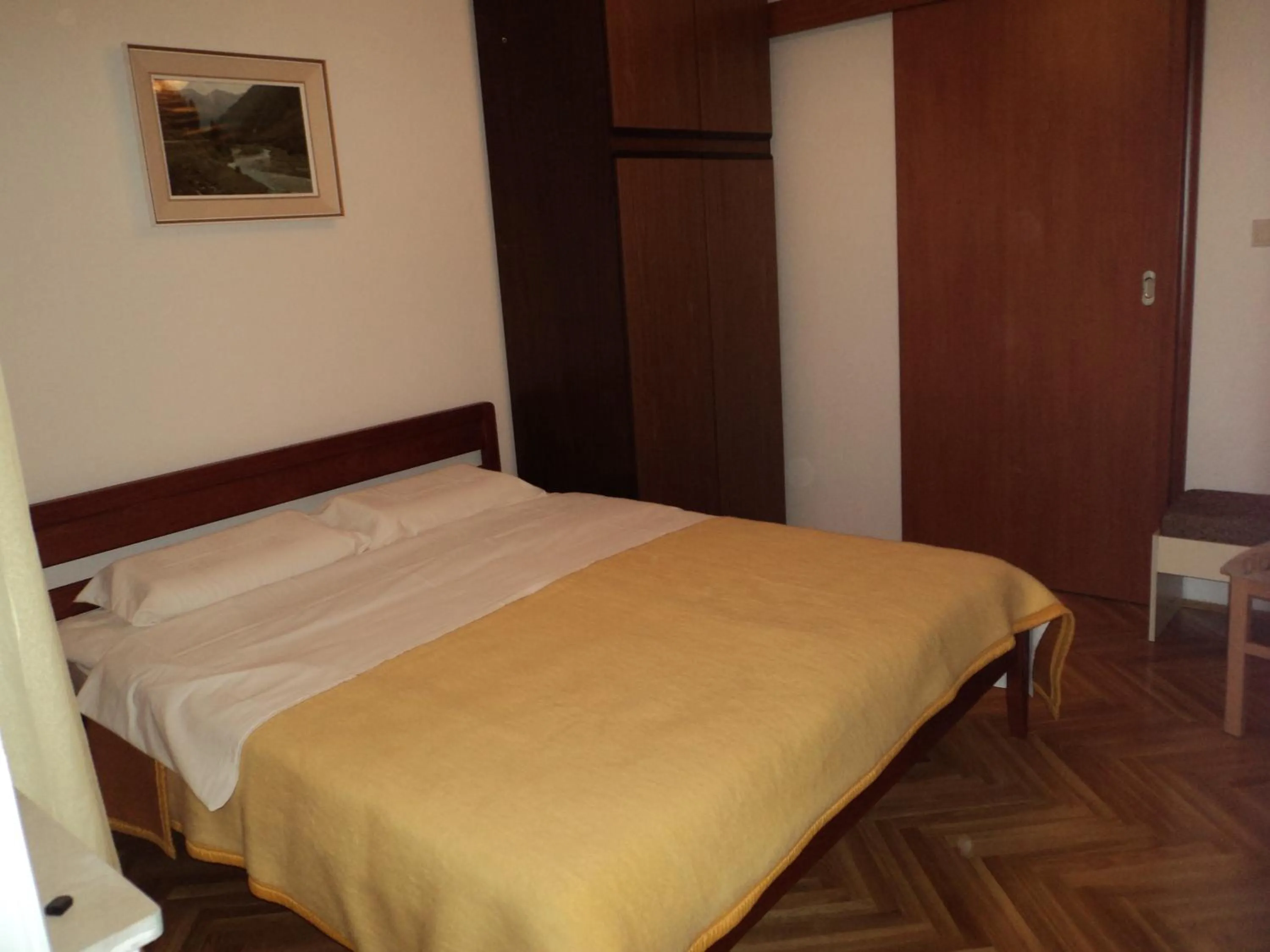Bed in Apartments Racetin