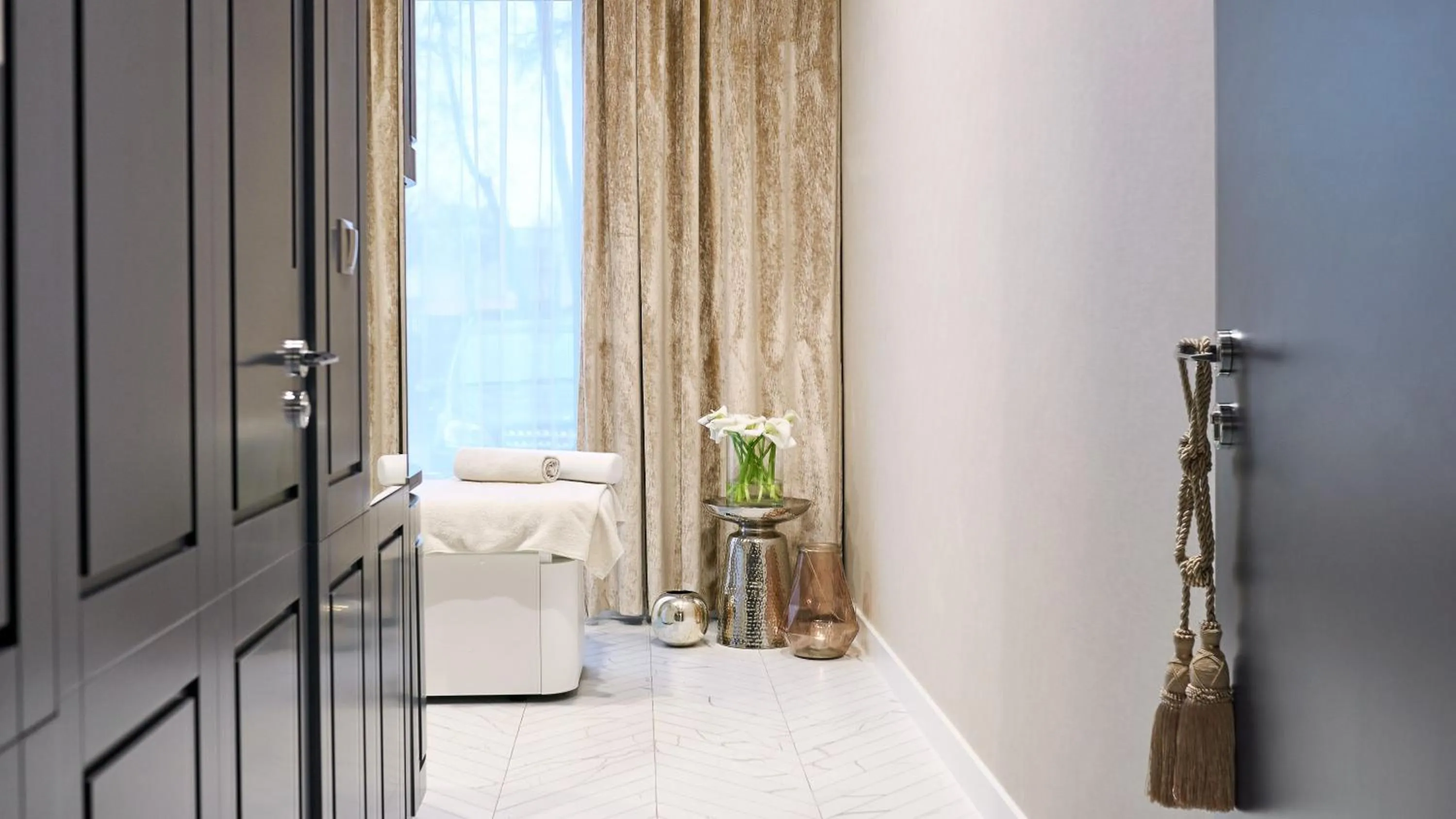 Spa and wellness centre/facilities, Bed in Diune Hotel by Zdrojowa