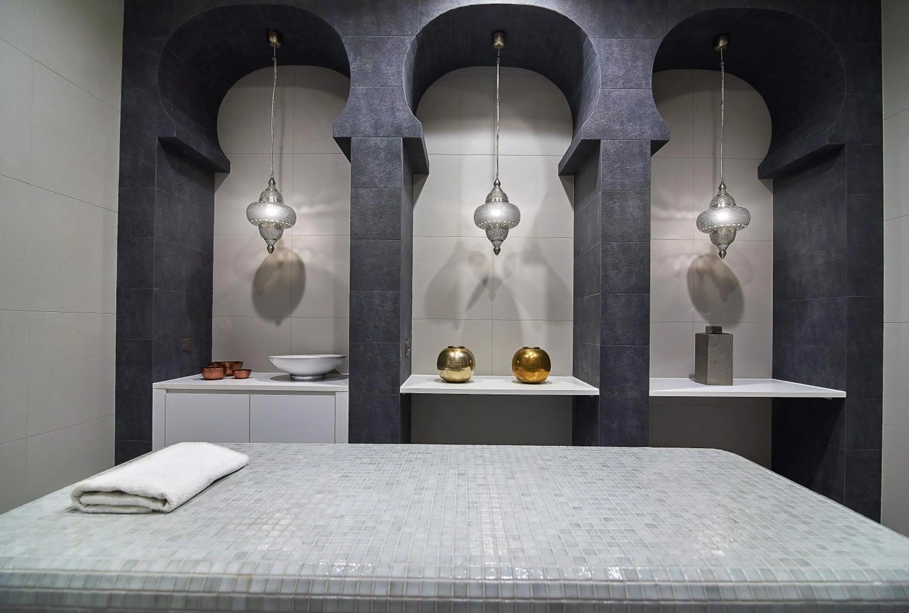 Spa and wellness centre/facilities, Bed in Diune Hotel by Zdrojowa