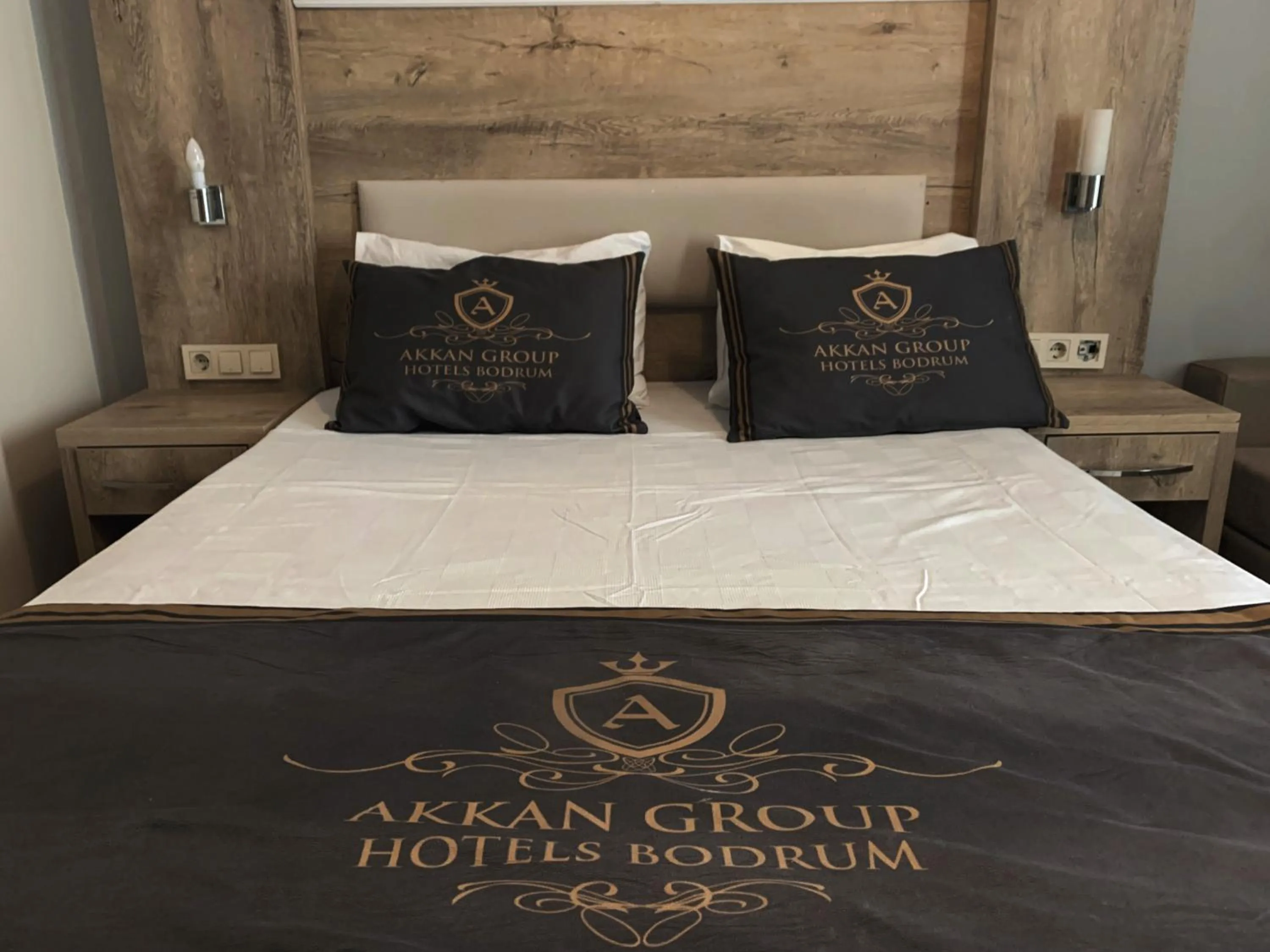 Bed in Akkan Beach Hotel