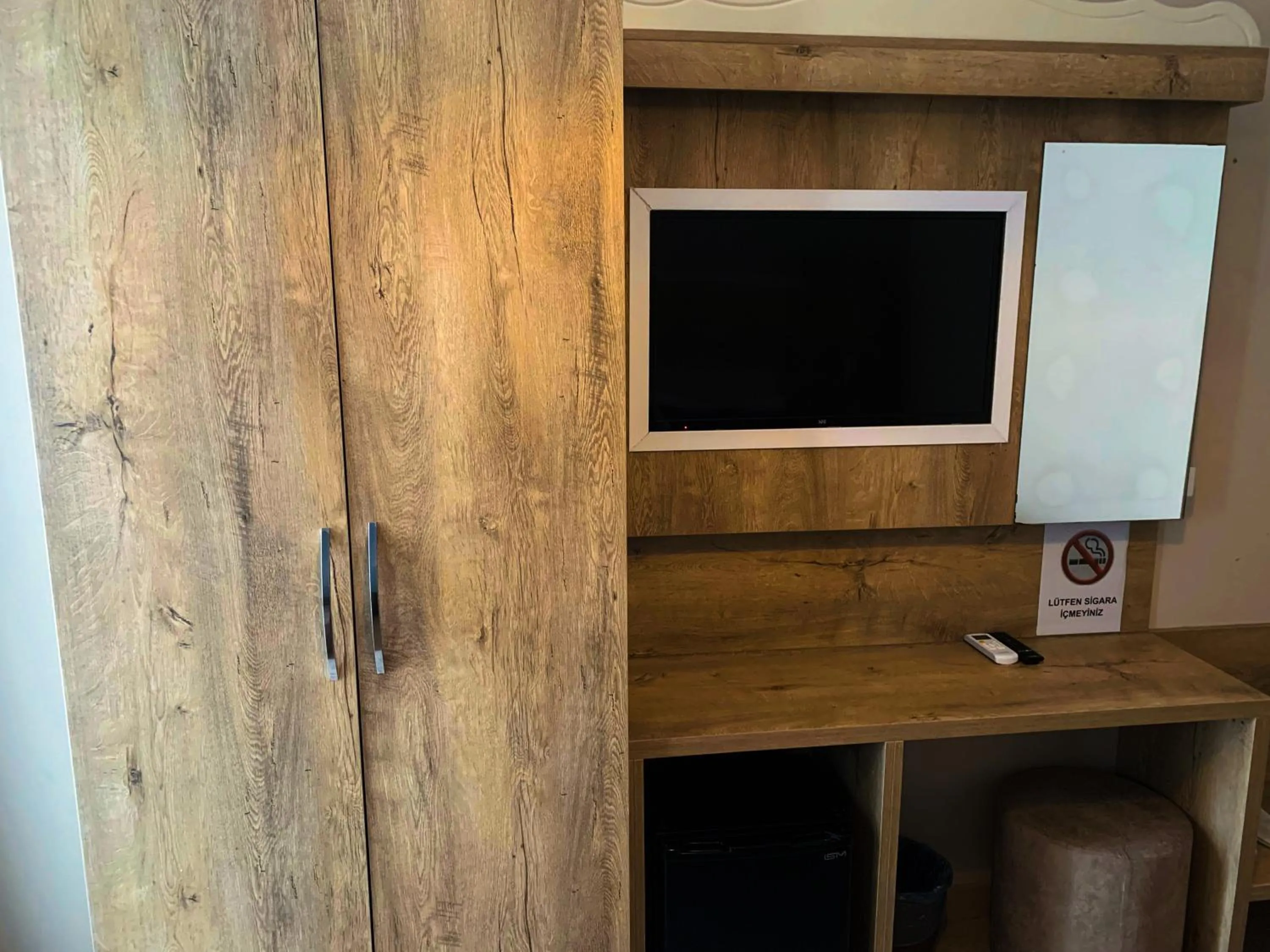 TV and multimedia in Akkan Beach Hotel