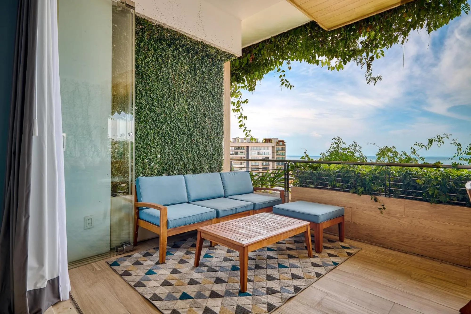 Balcony/Terrace in Maxwell Collection Romantic Zone