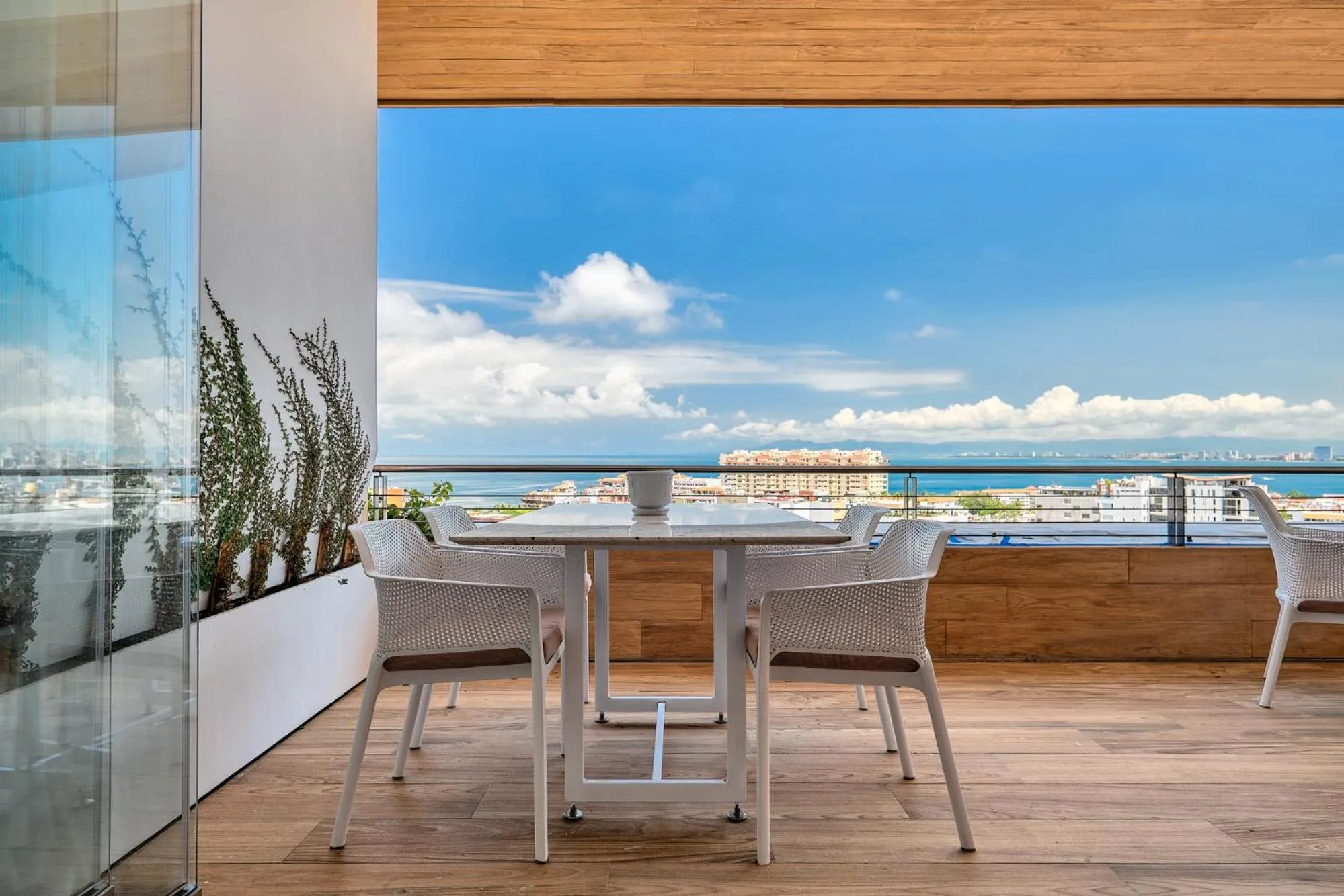 Balcony/Terrace in Maxwell Collection Romantic Zone