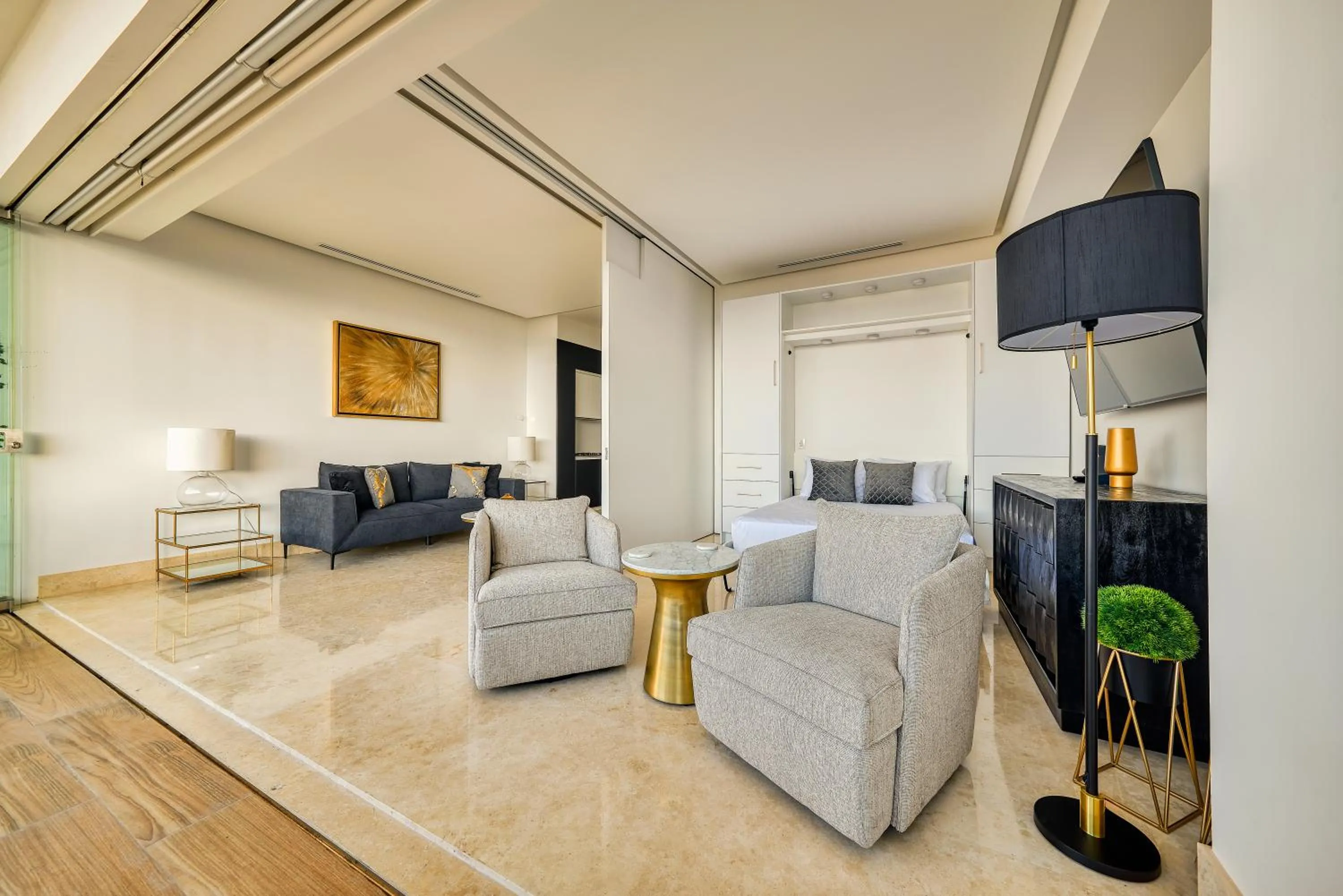 Photo of the whole room in Maxwell Collection Romantic Zone