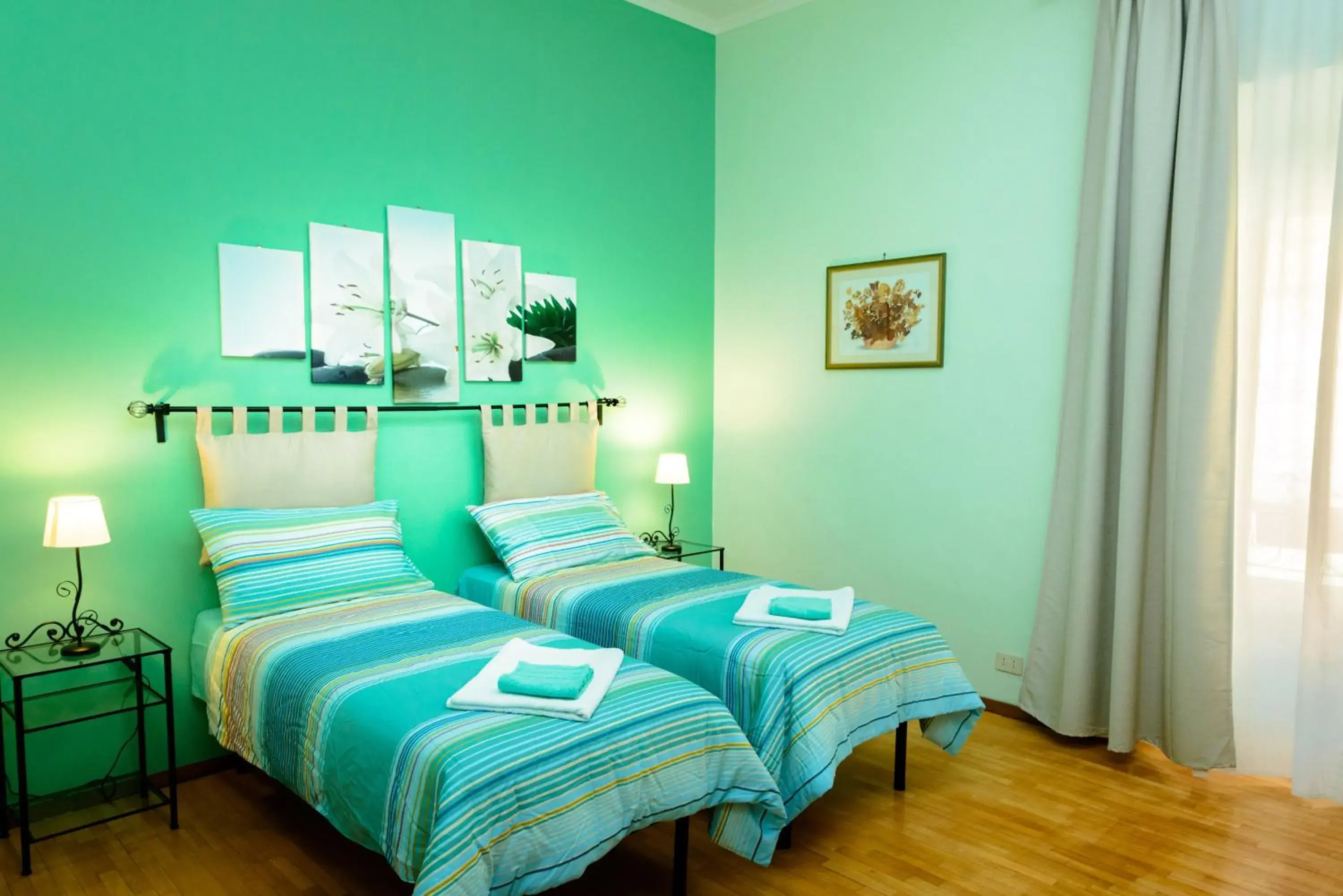 Double or Twin Room in B&B Eternal Rome Inn Double or Twin Room in B&B Eternal Rome Inn