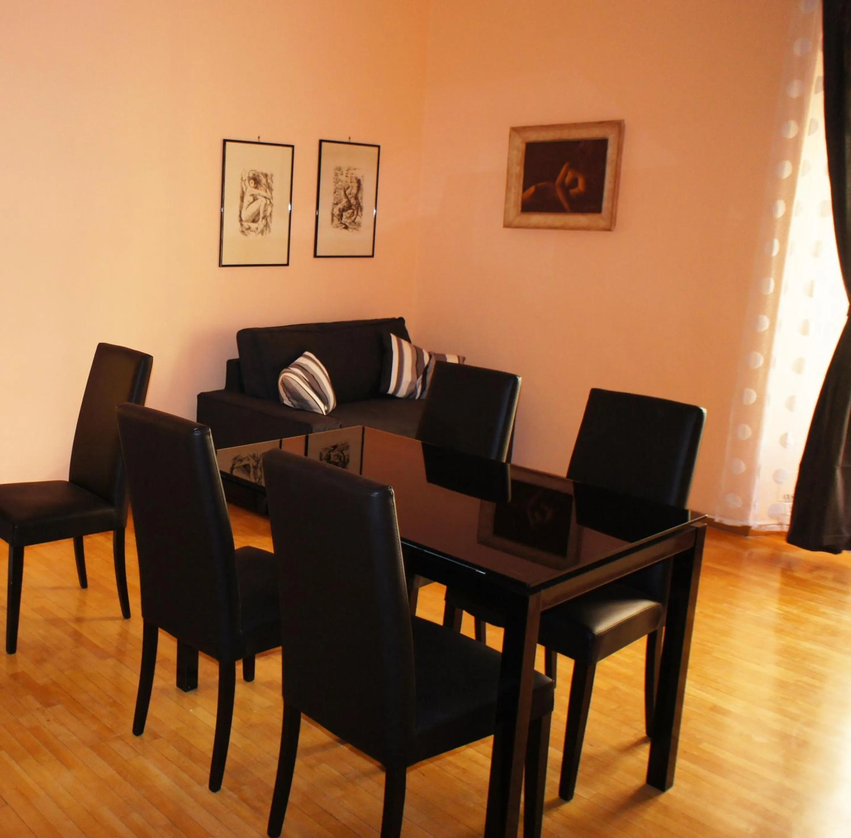 Lobby or reception in B&B Eternal Rome Inn