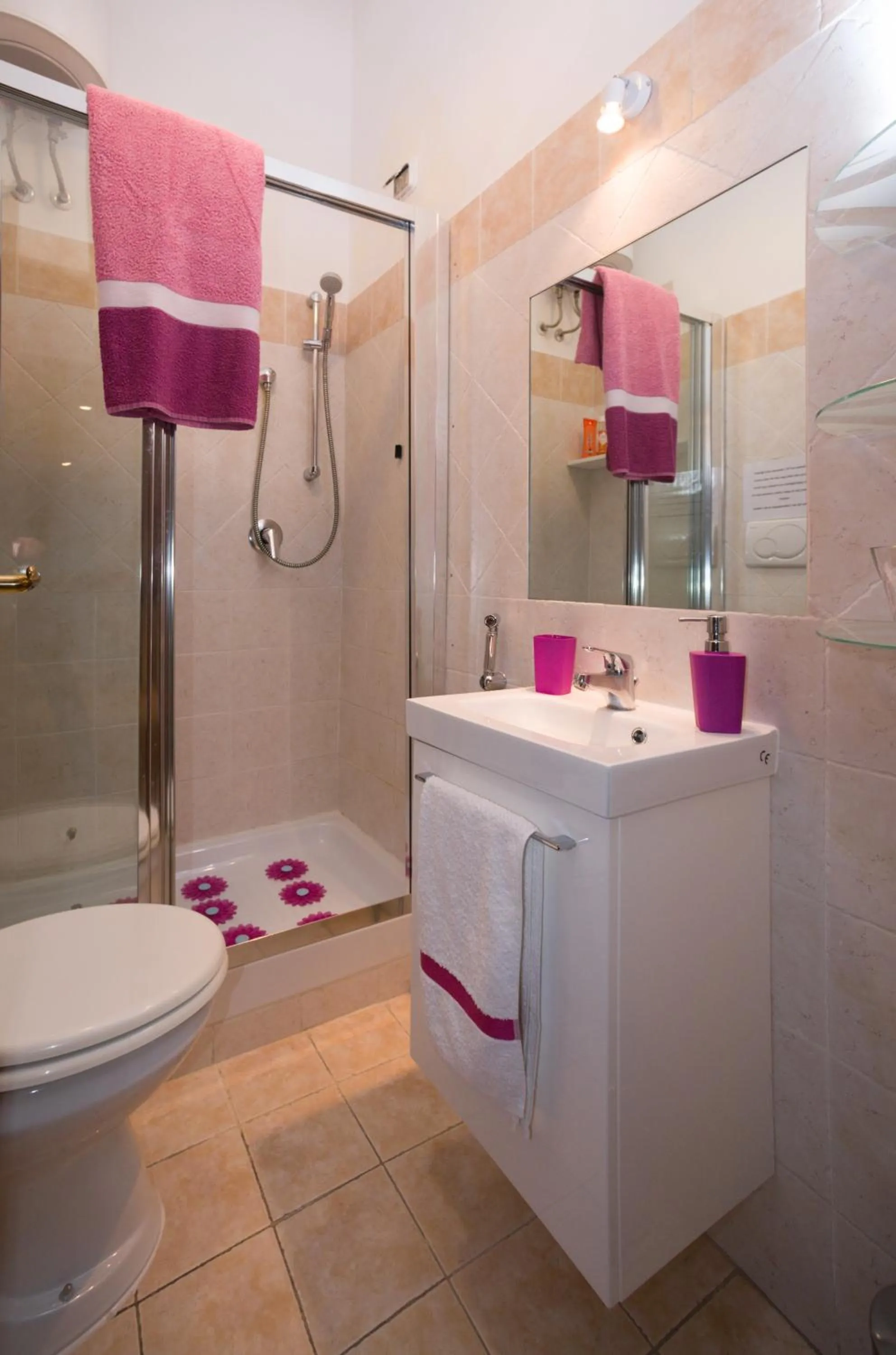 Bathroom in B&B Eternal Rome Inn