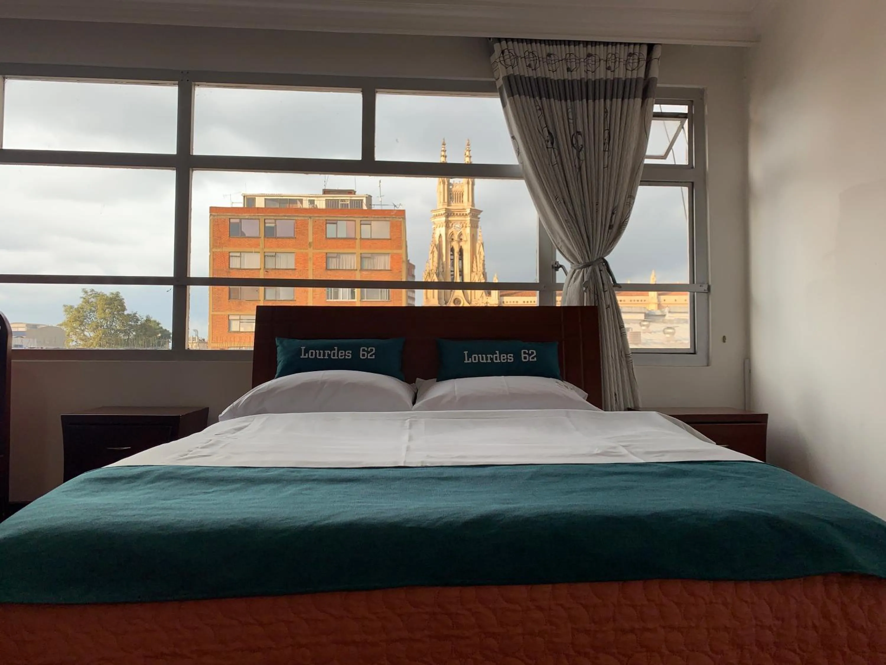Hotel Lourdes la 62