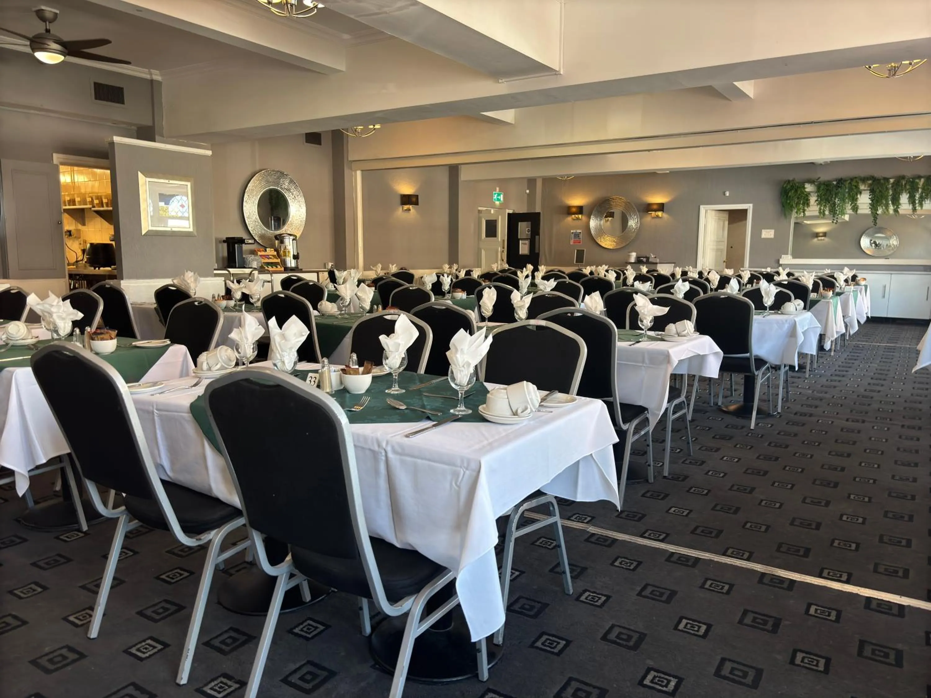 Restaurant/places to eat in The Royal Boston Hotel by Compass Hospitality