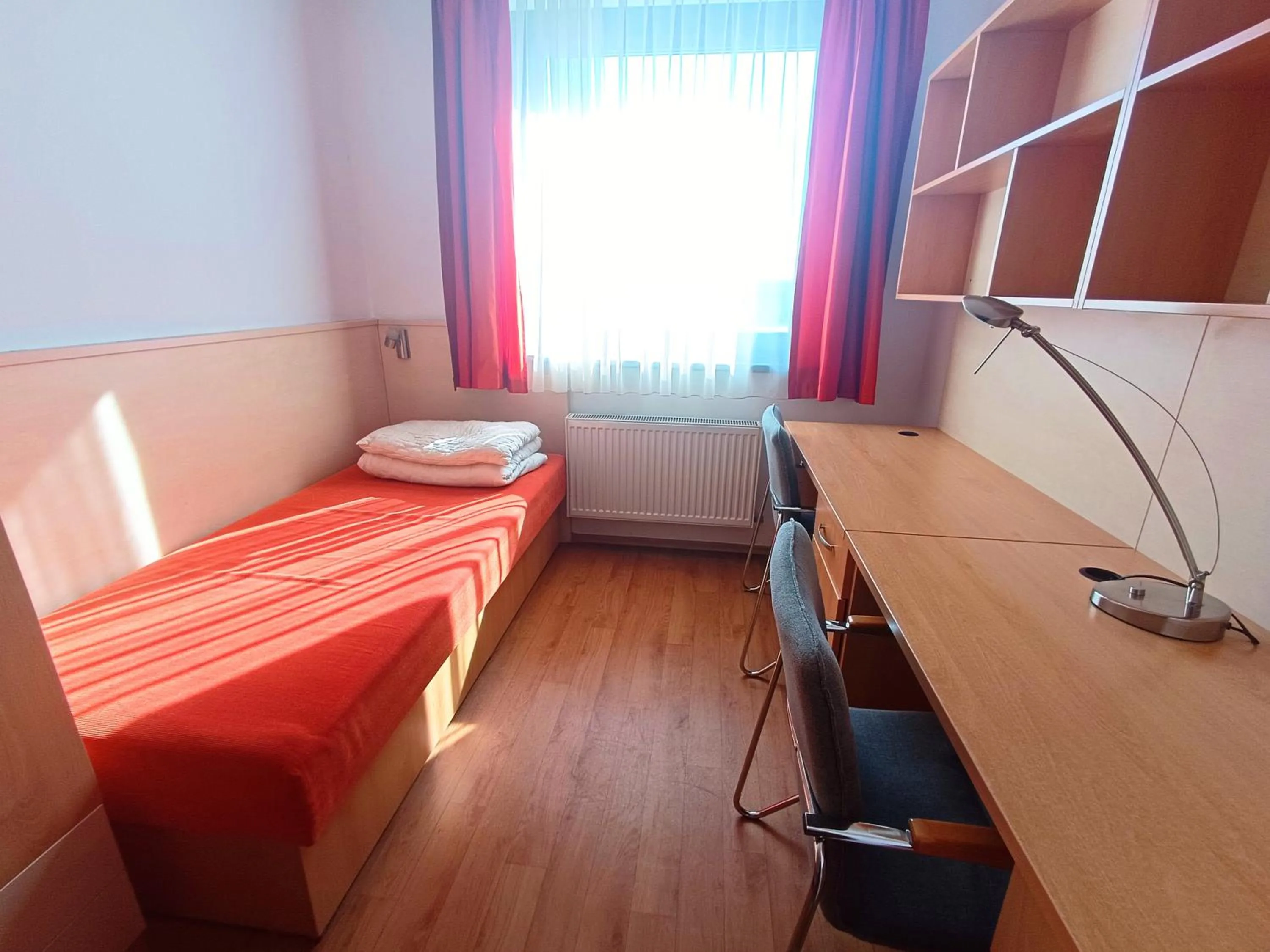 Decorative detail, Bed in Famulus Kollégium