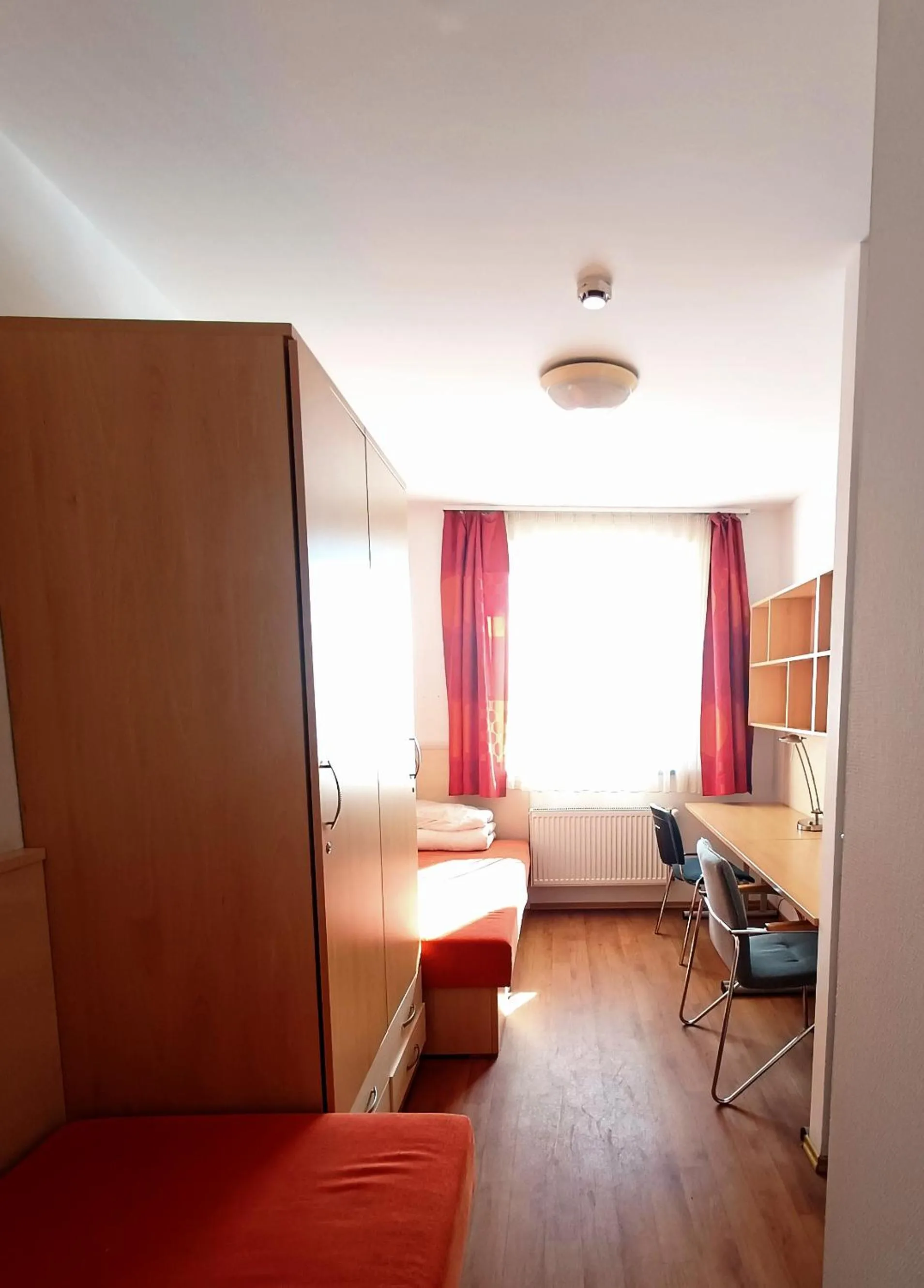 Decorative detail, Bed in Famulus Kollégium