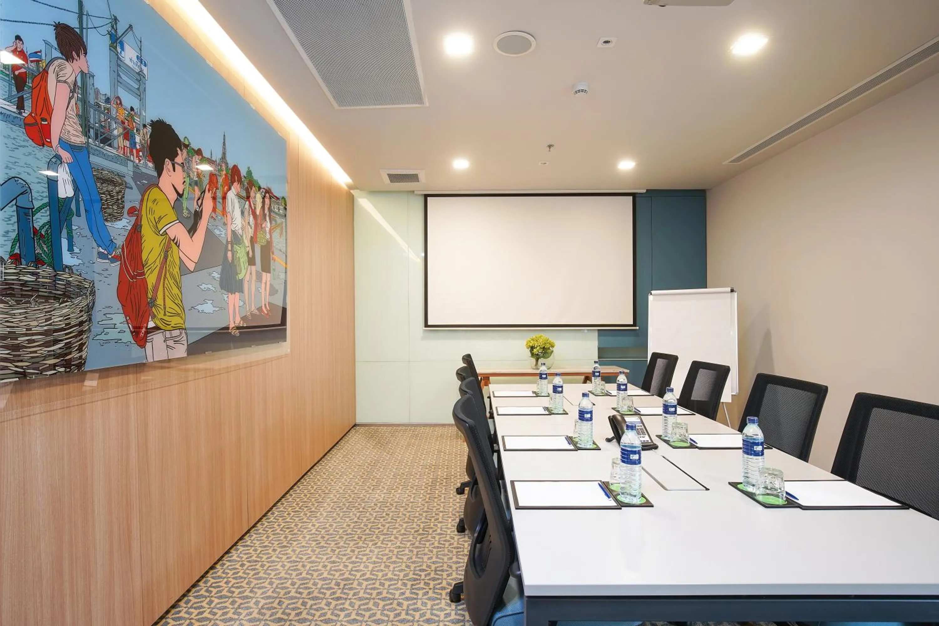 Meeting/conference room in Holiday Inn Express Bangkok Sathorn by IHG