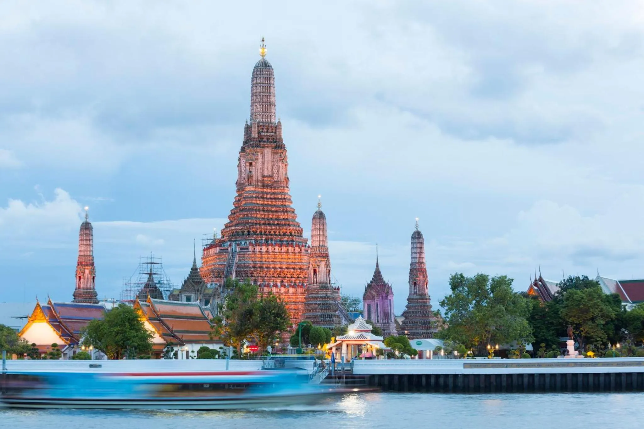 Nearby landmark in Holiday Inn Express Bangkok Sathorn by IHG