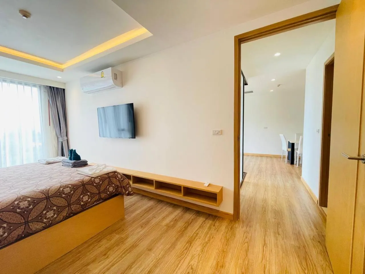 Bed in Aristo 2 Phuket, Surin beach
