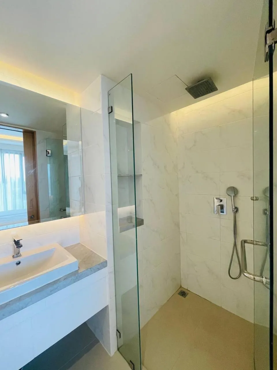 Aristo 2 Phuket, Surin beach