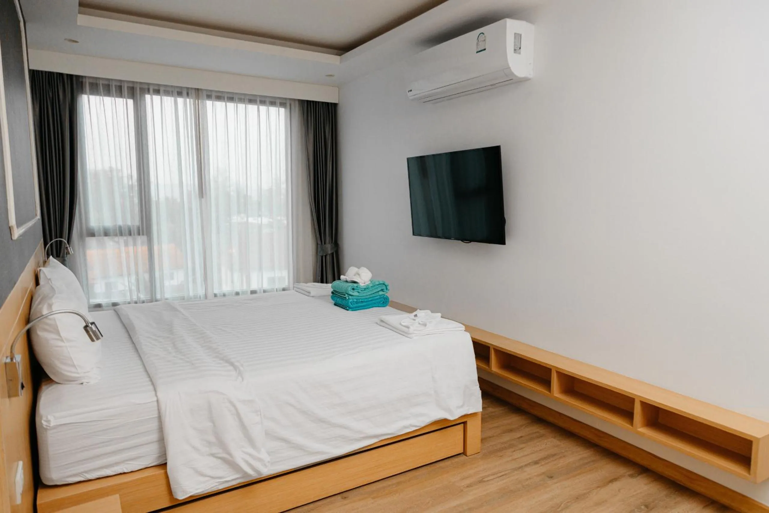 Bed in Aristo 2 Phuket, Surin beach