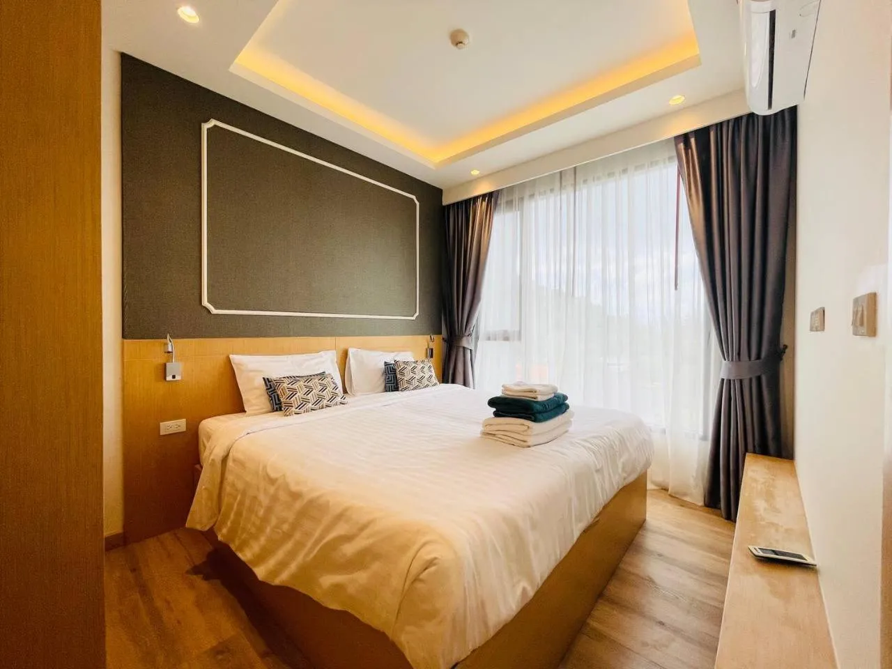 Bed in Aristo 2 Phuket, Surin beach