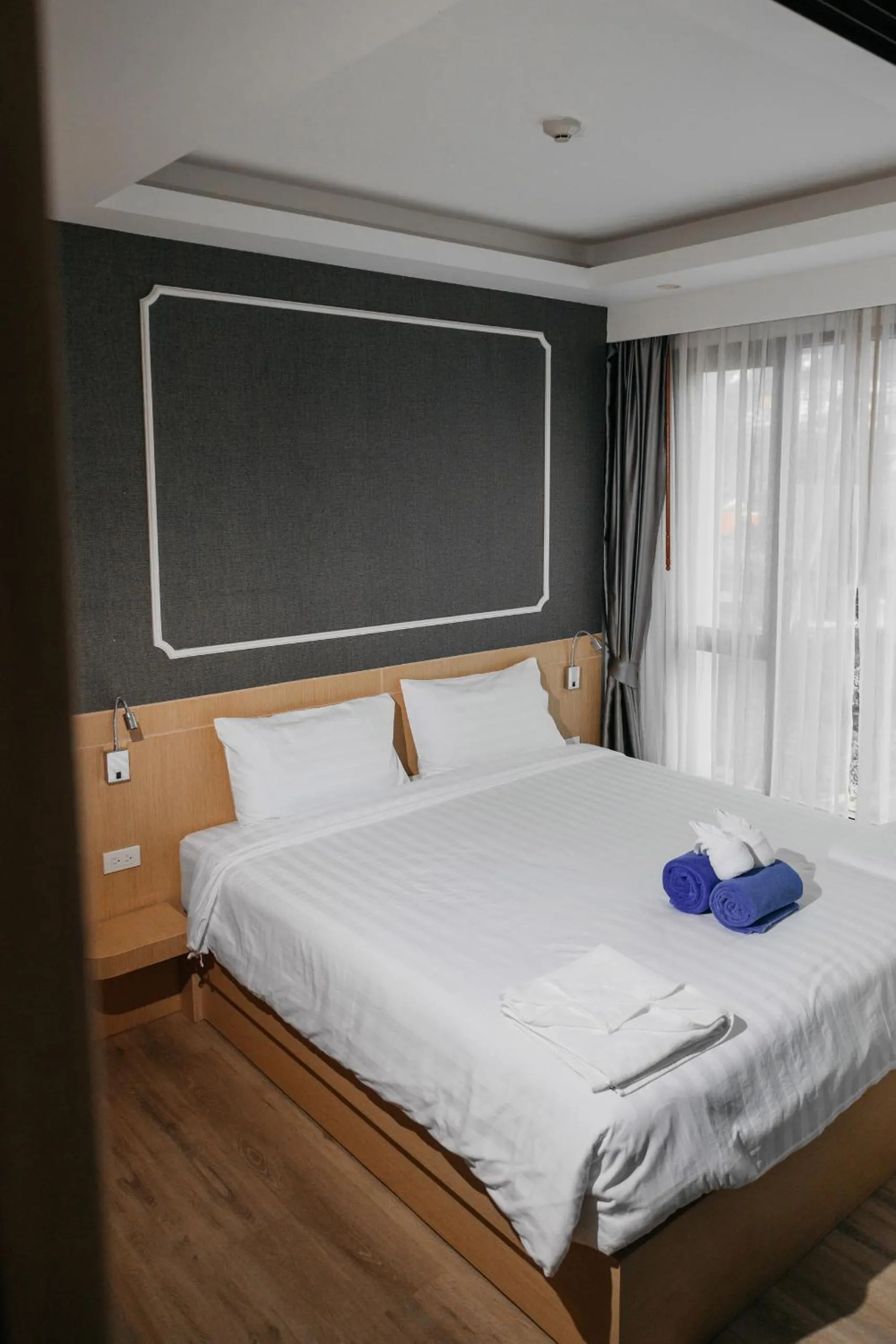Bed in Aristo 2 Phuket, Surin beach