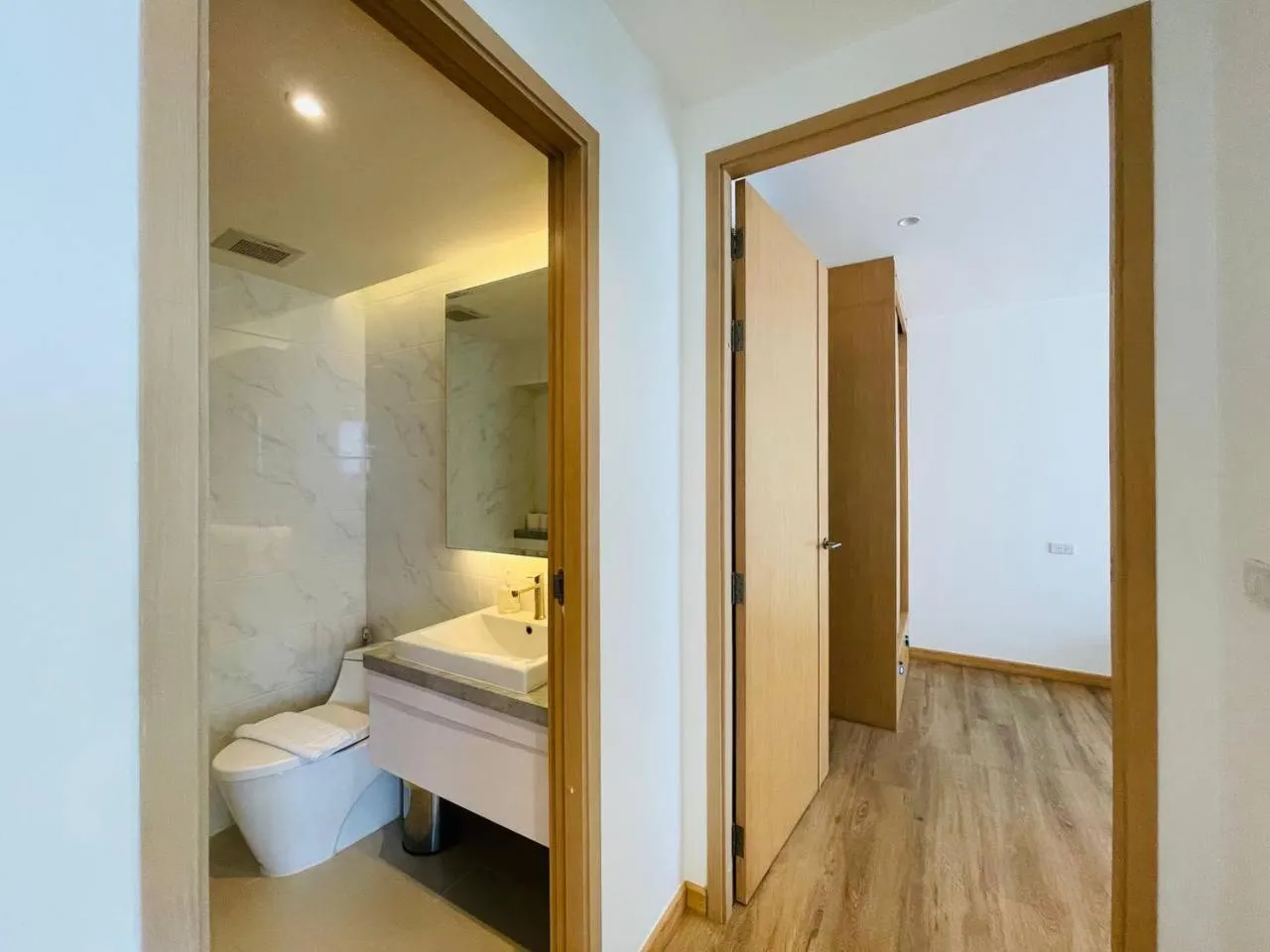 Bed in Aristo 2 Phuket, Surin beach
