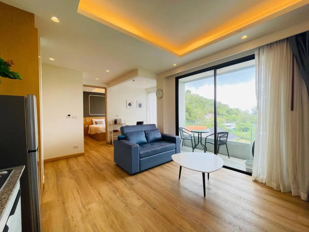 Aristo 2 Phuket, Surin beach