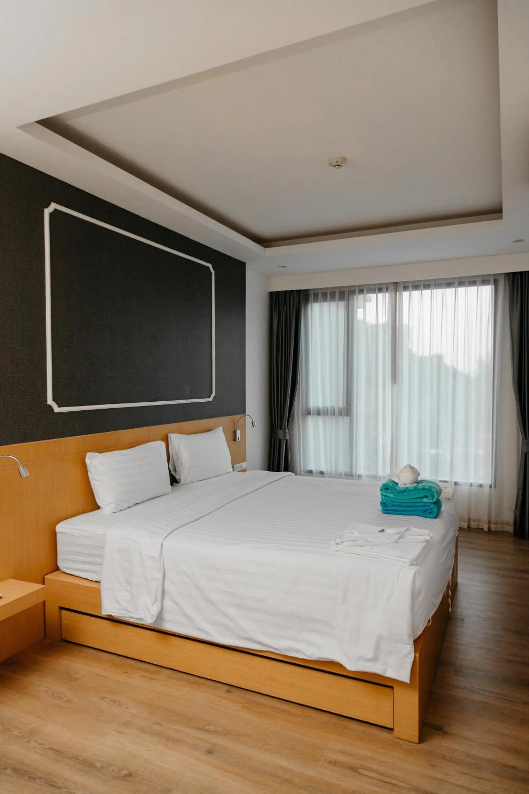 Bed in Aristo 2 Phuket, Surin beach