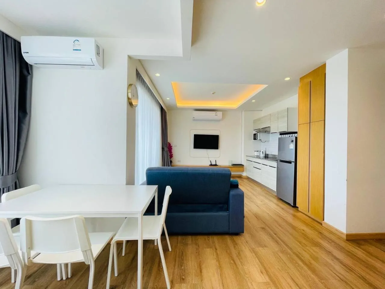 Aristo 2 Phuket, Surin beach