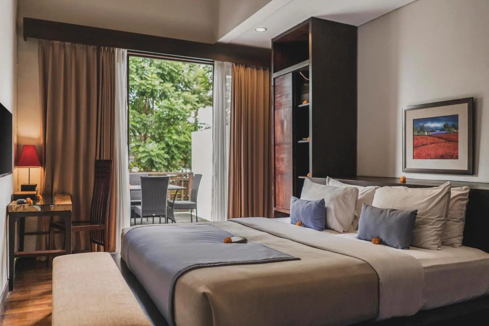 Bed in Canggu Circle Villa by Ini Vie Hospitality Bed in Canggu Circle Villa by Ini Vie Hospitality