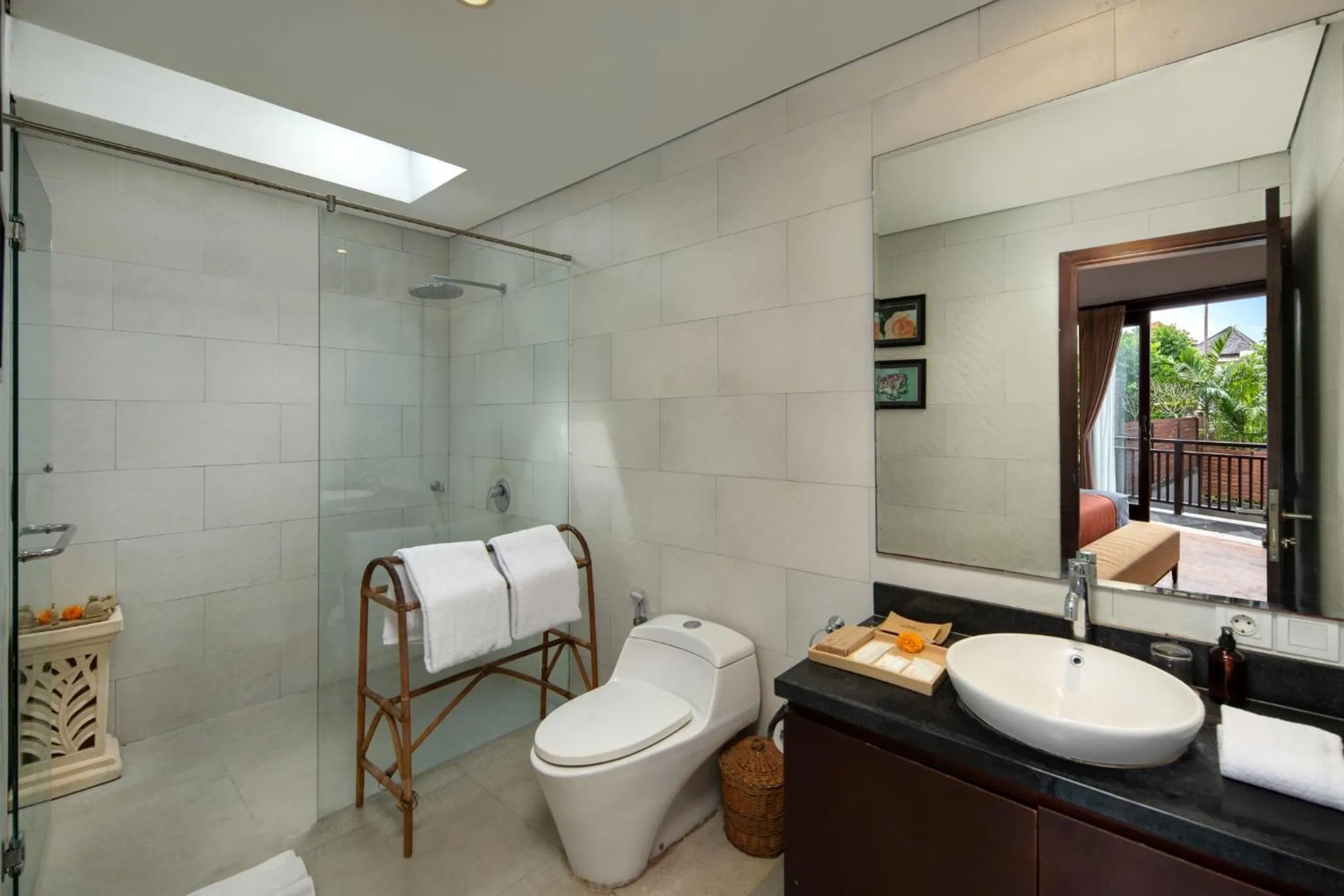 Bath in Canggu Circle Villa by Ini Vie Hospitality