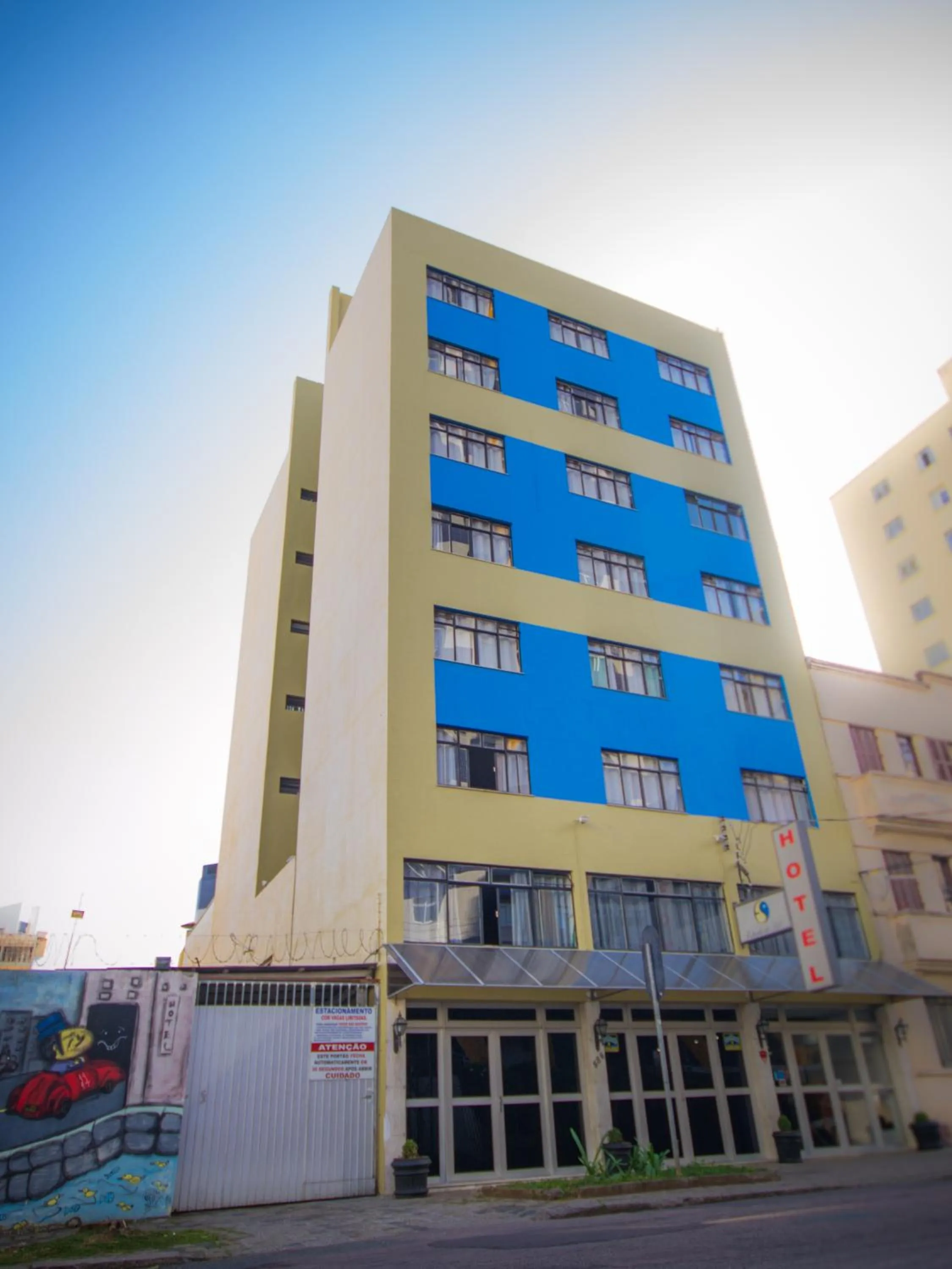 Facade/entrance in Estrela do Sul Hotel