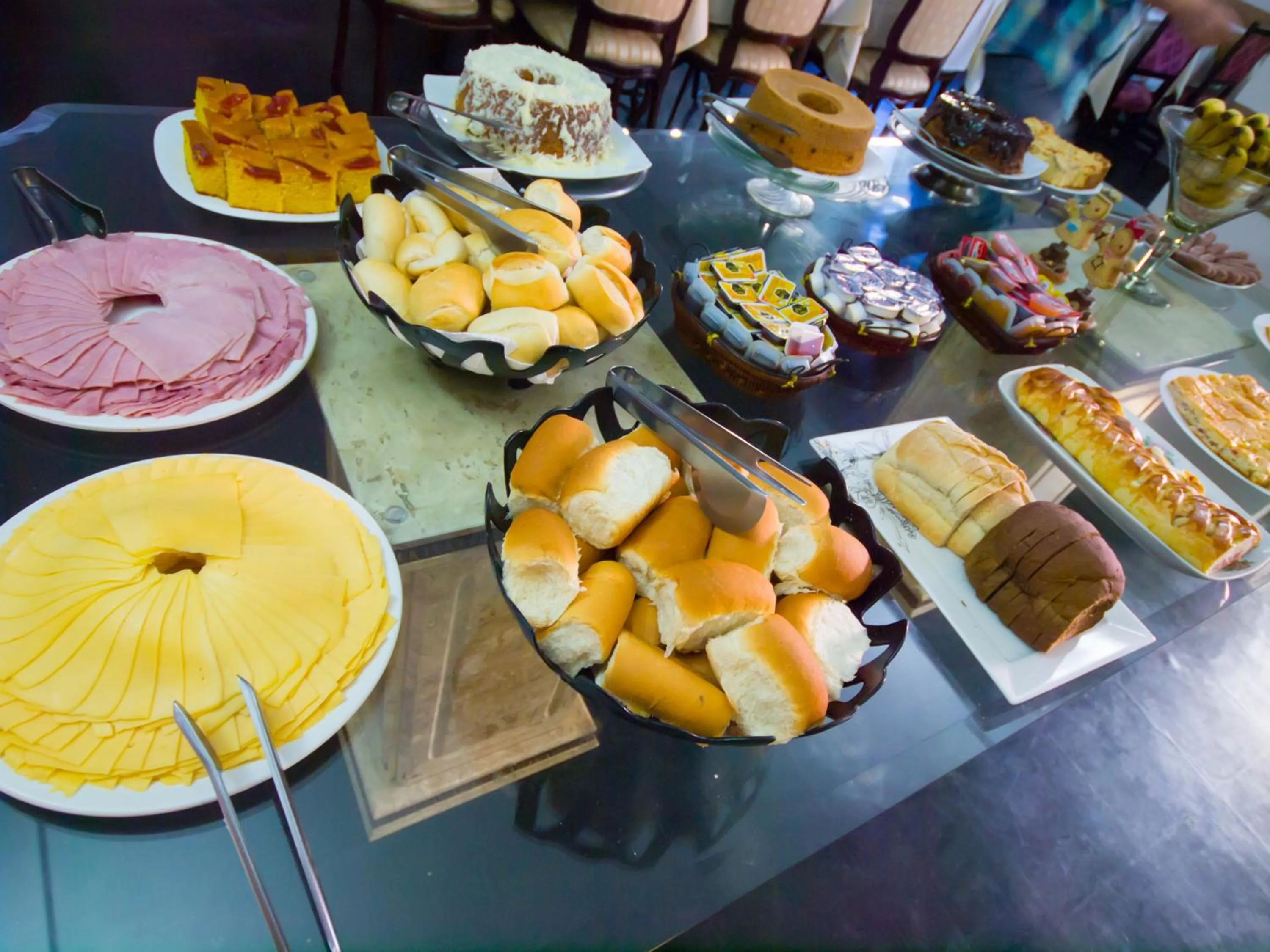 Buffet breakfast in Estrela do Sul Hotel