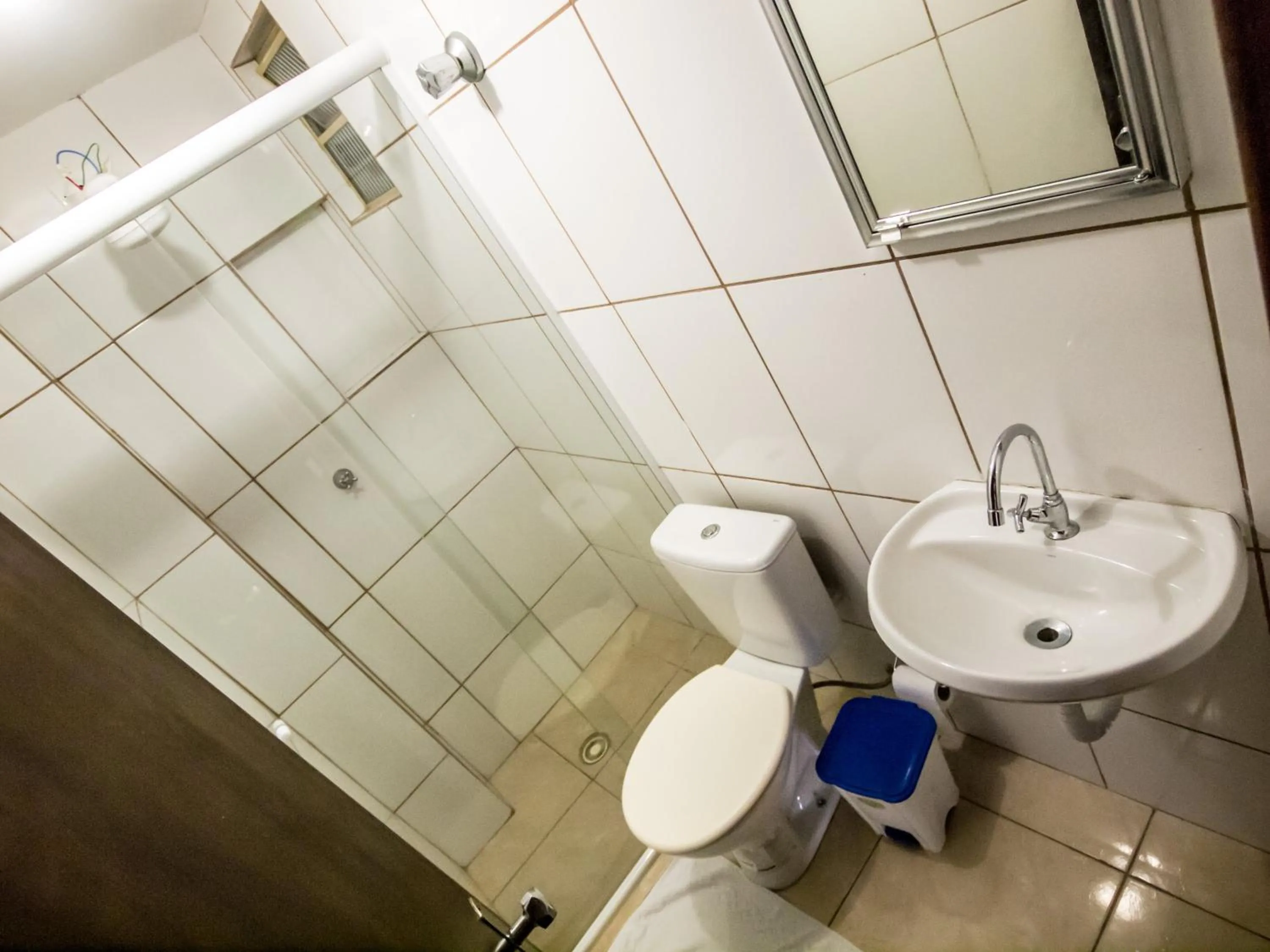 Bathroom in Estrela do Sul Hotel