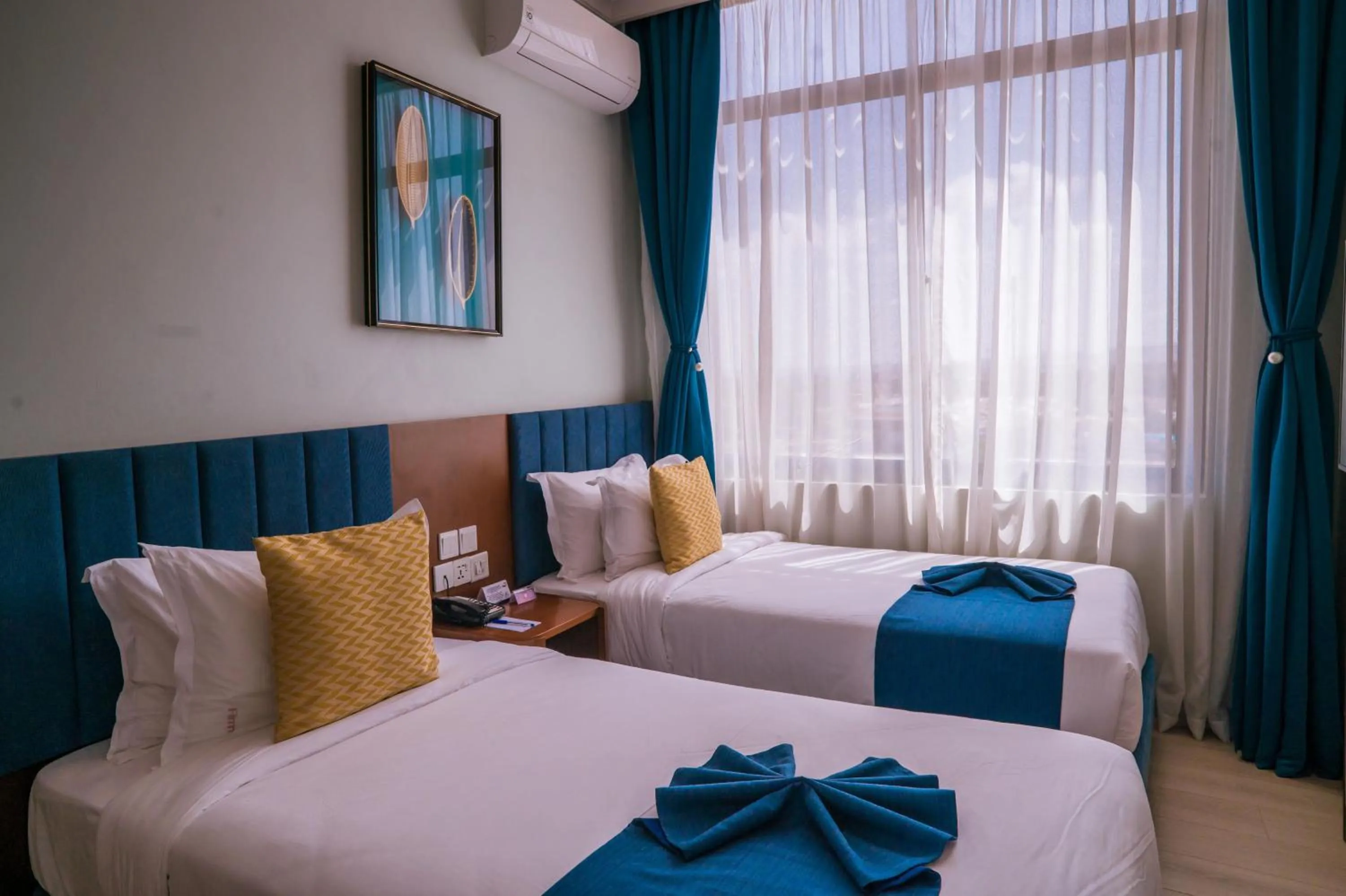 Bedroom, Bed in Best Western Dodoma City Hotel