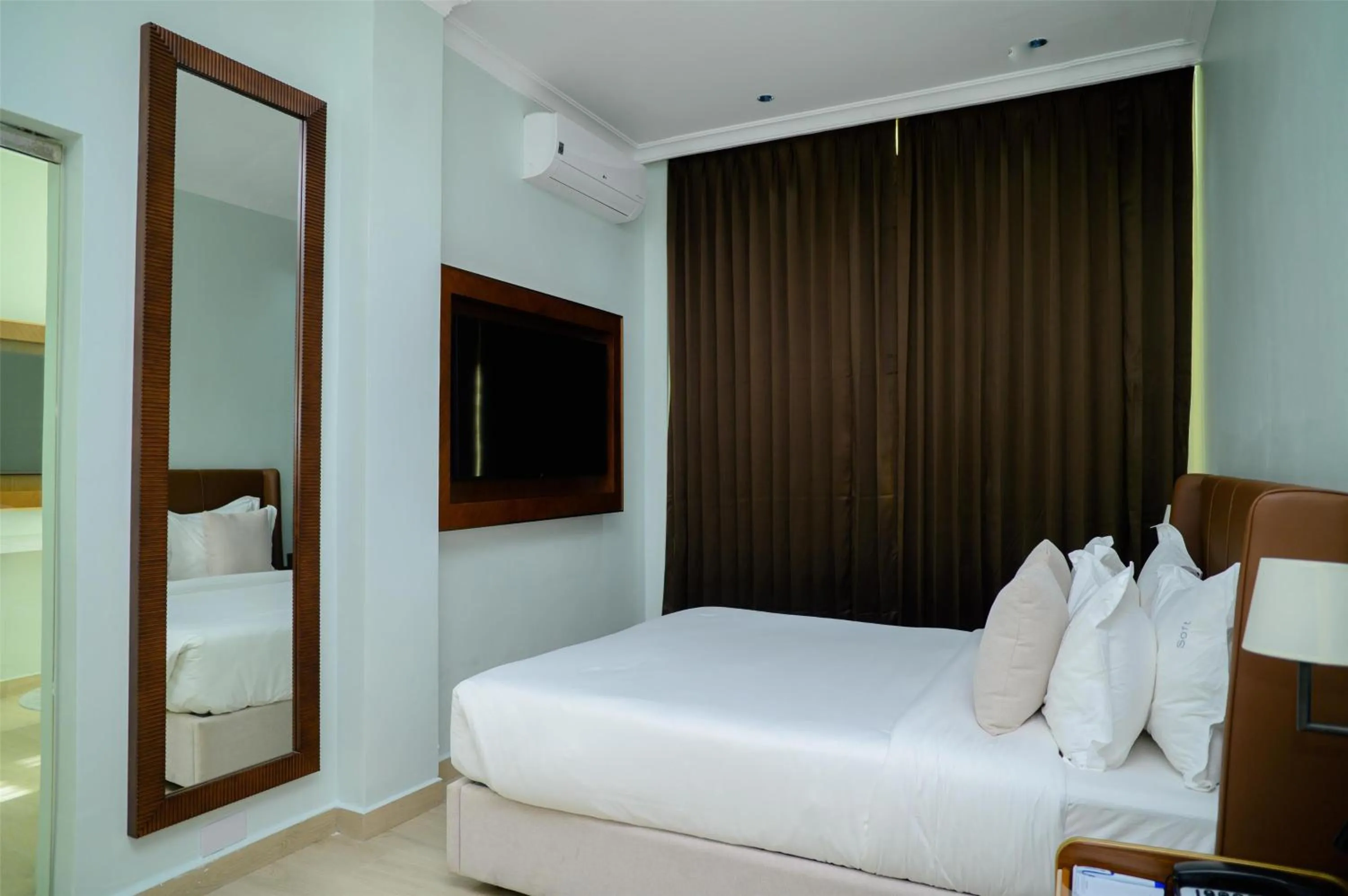 Bedroom, Bed in Best Western Dodoma City Hotel