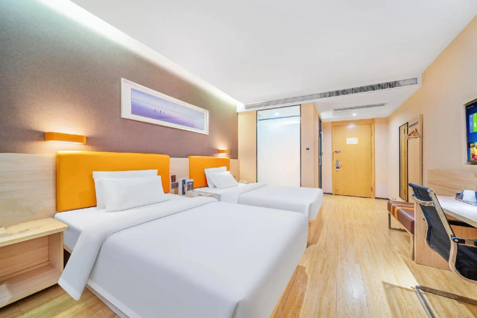 Photo of the whole room in 7 Days Premium - Kunming South High Speed Railway Station University Town Metro Station Photo of the whole room in 7 Days Premium - Kunming South High Speed Railway Station University Town Metro Station