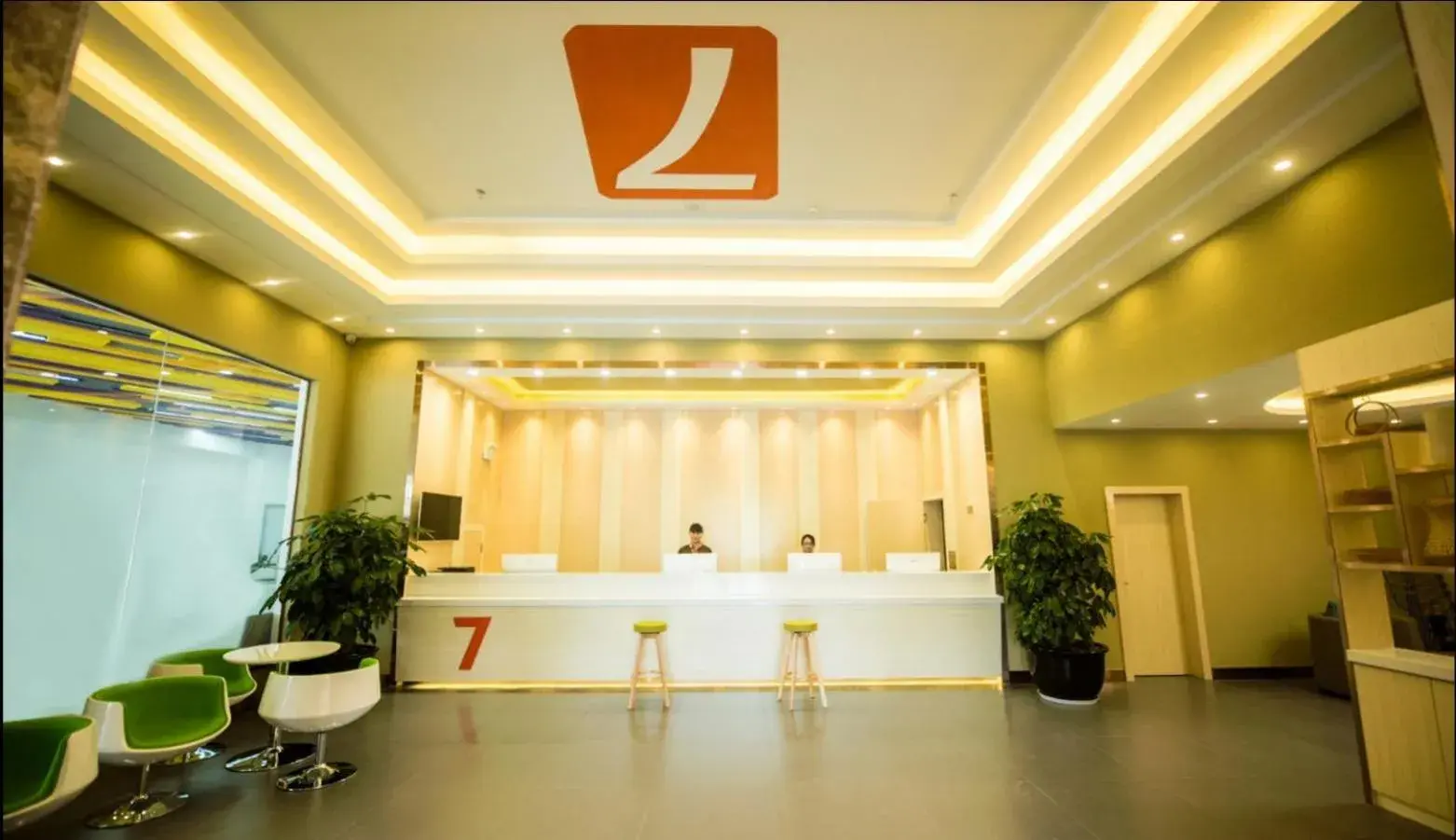 Lobby or reception in 7 Days Premium - Kunming South High Speed Railway Station University Town Metro Station Lobby or reception in 7 Days Premium - Kunming South High Speed Railway Station University Town Metro Station