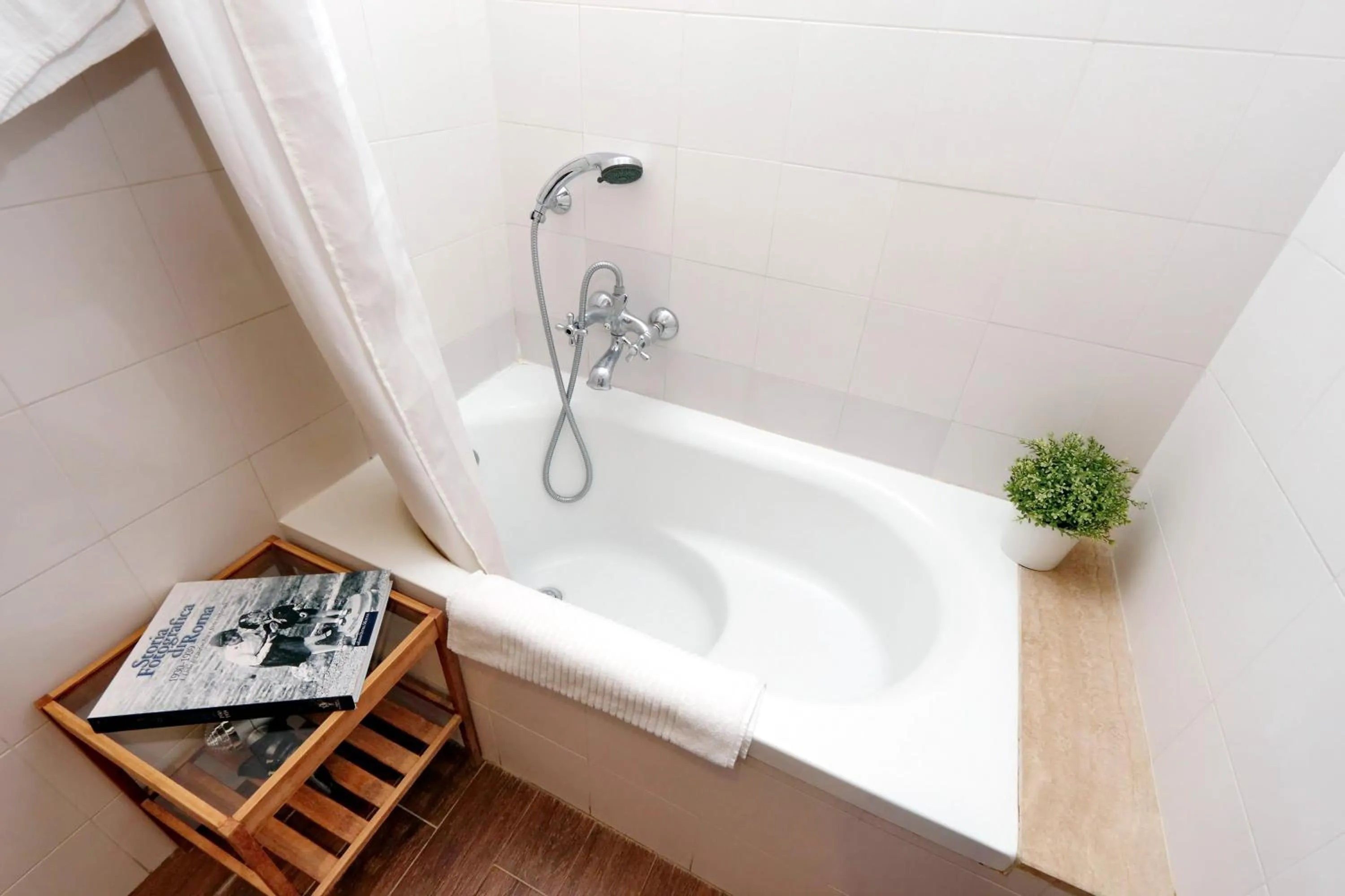 Hot Tub in Cassiodoro19