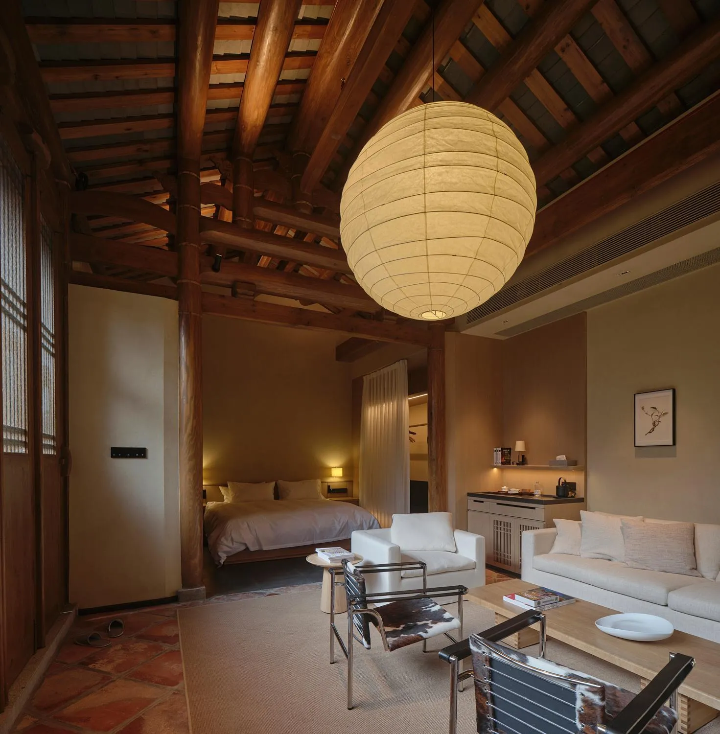 Photo of the whole room in Jiangnan House Chaozhou