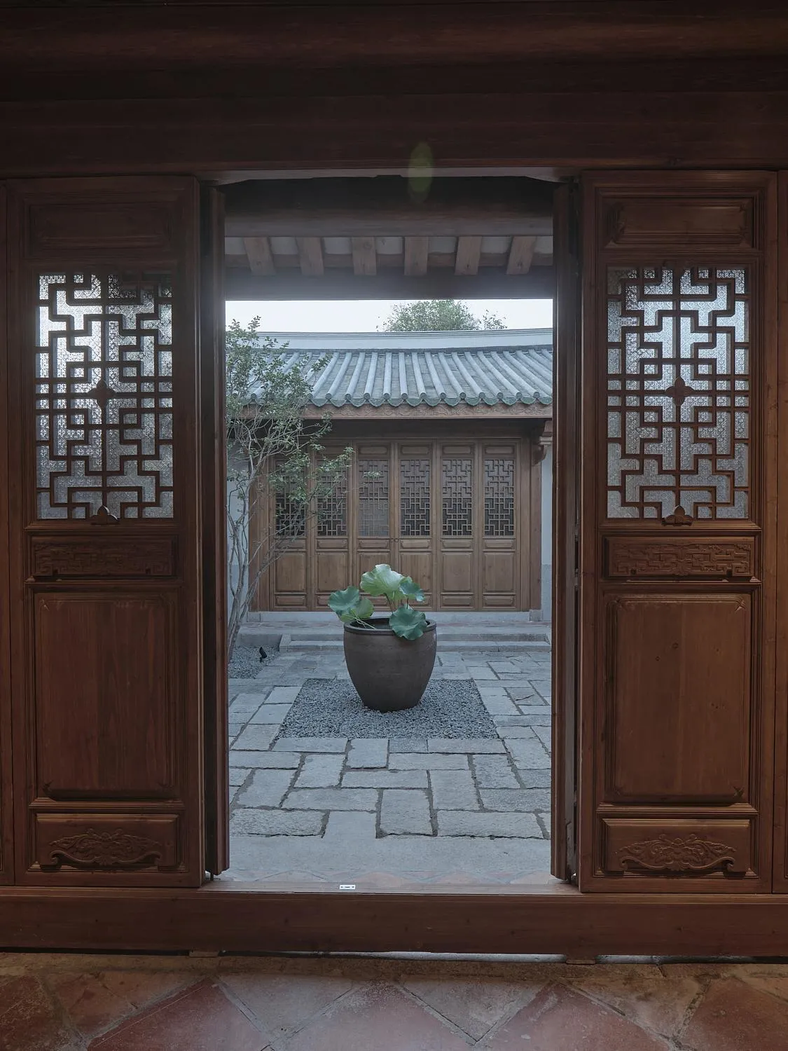 Inner courtyard view in Jiangnan House Chaozhou